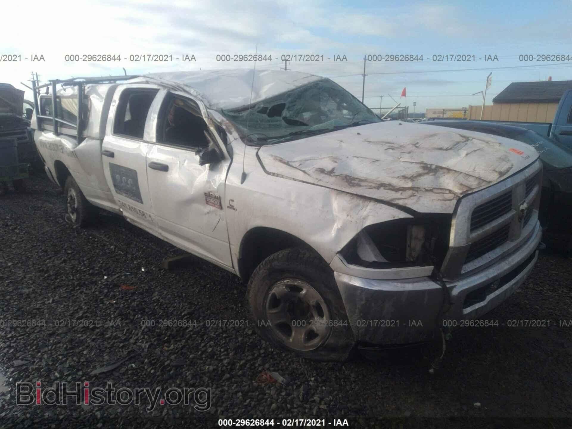 Photo 3C6UD5HL1CG132919 - RAM 2500 2012