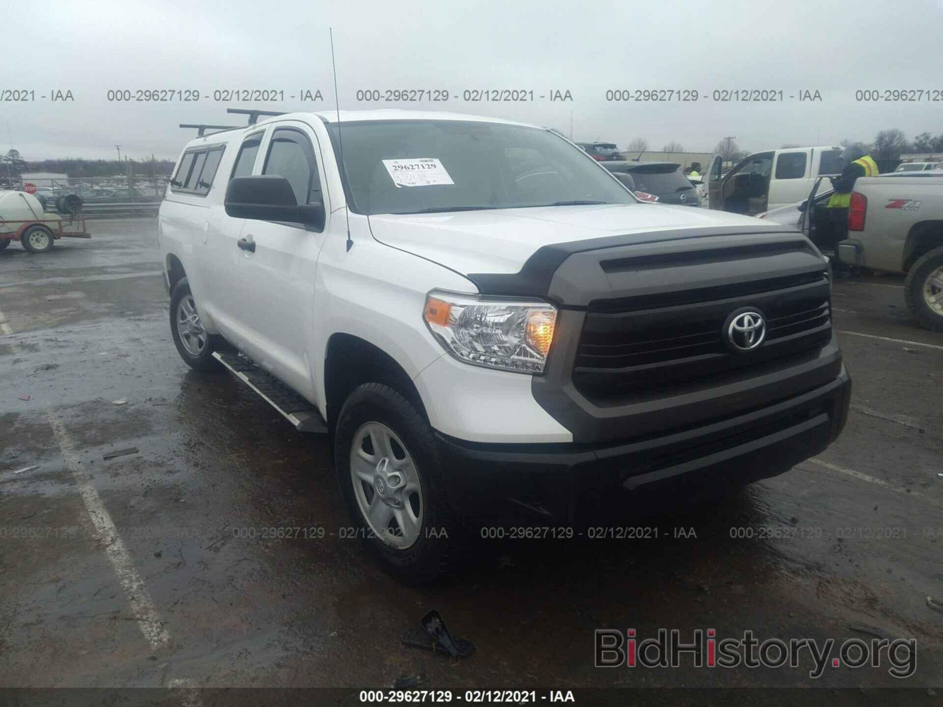 Photo 5TFUW5F1XHX590045 - TOYOTA TUNDRA 4WD 2017