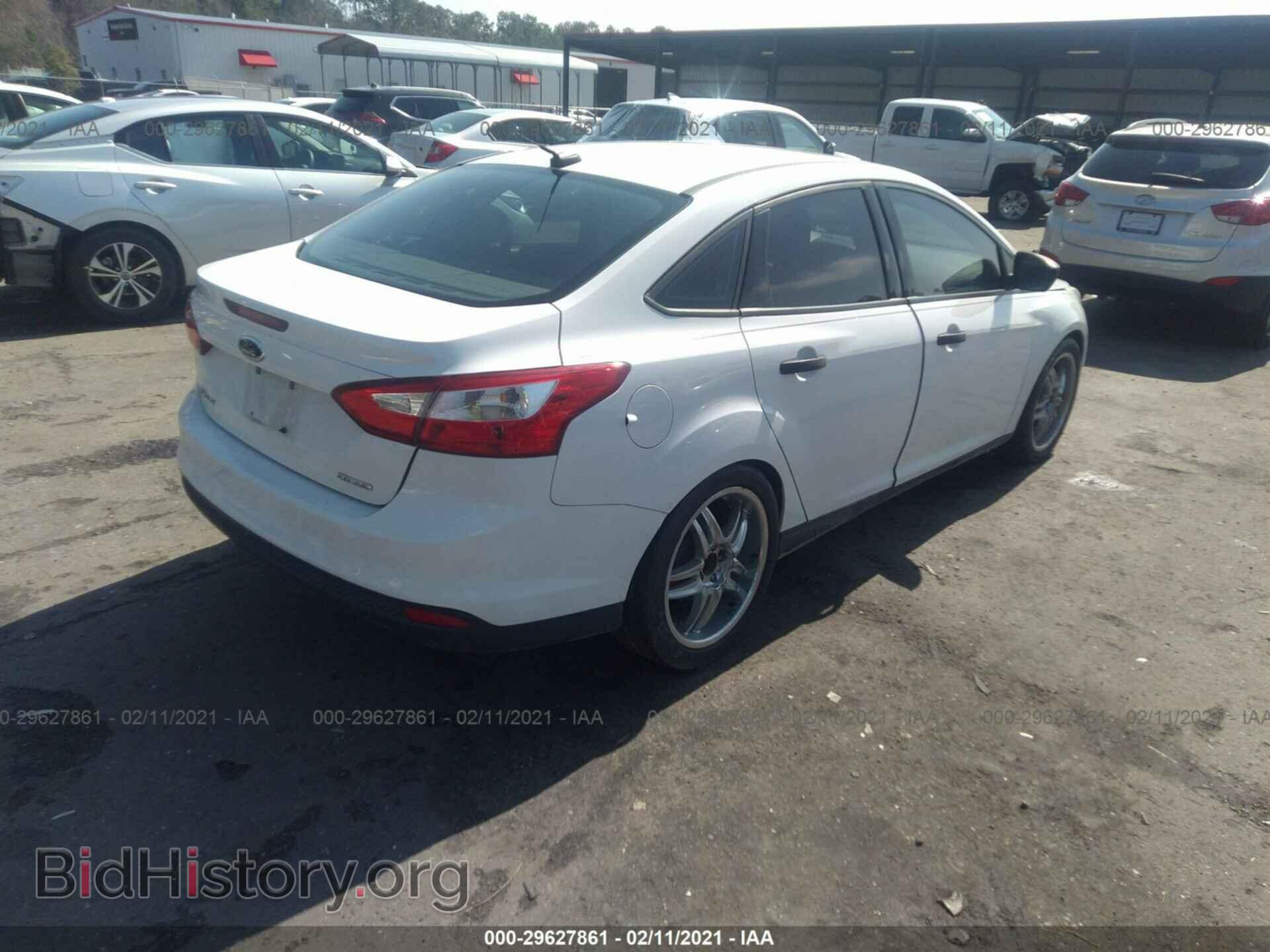 2014 FORD FOCUS - VIN: 1FADP3E26EL165863 - Photo 4