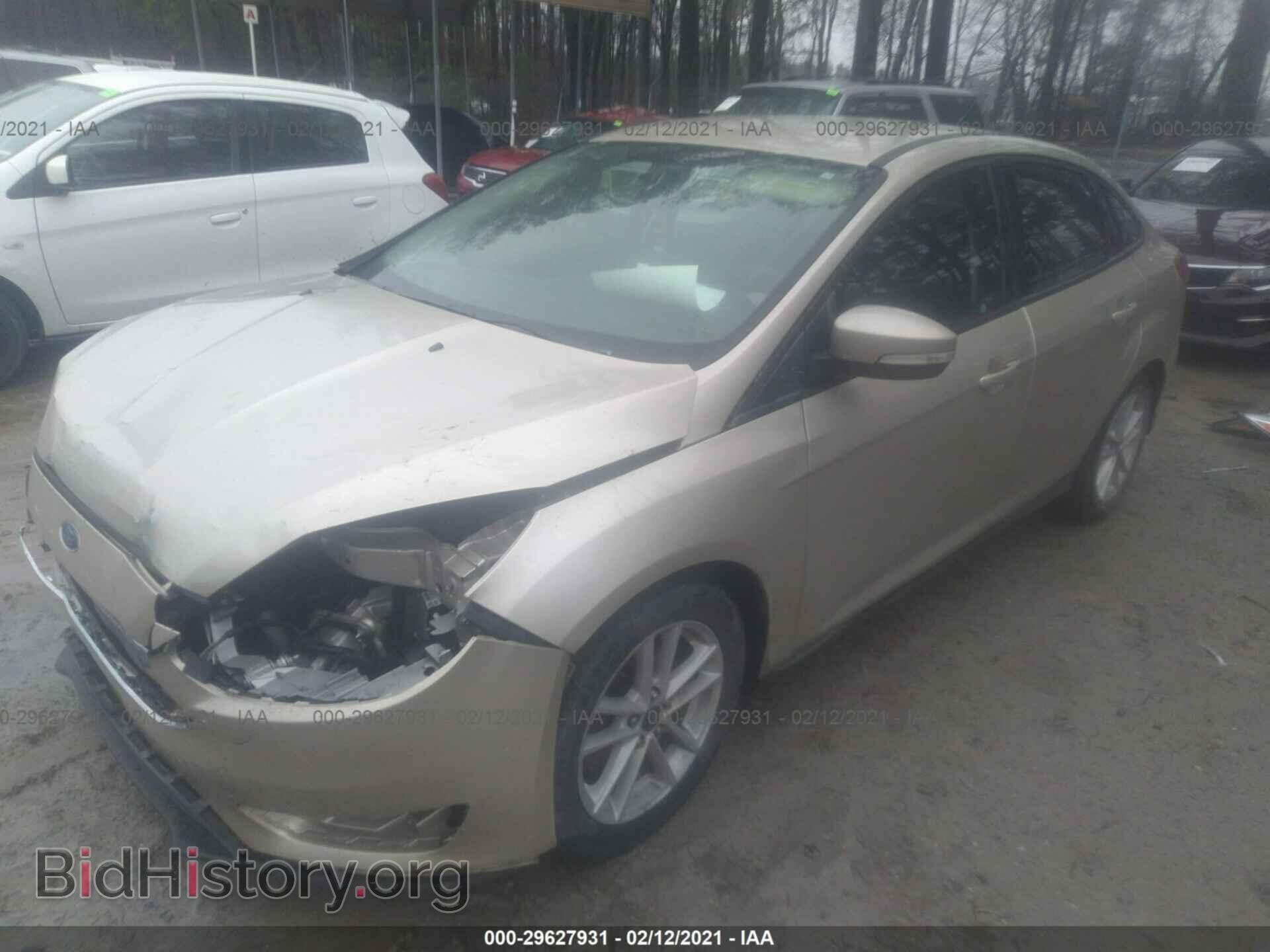 2017 FORD FOCUS - VIN: 1FADP3F2XHL224061 - Фото 2