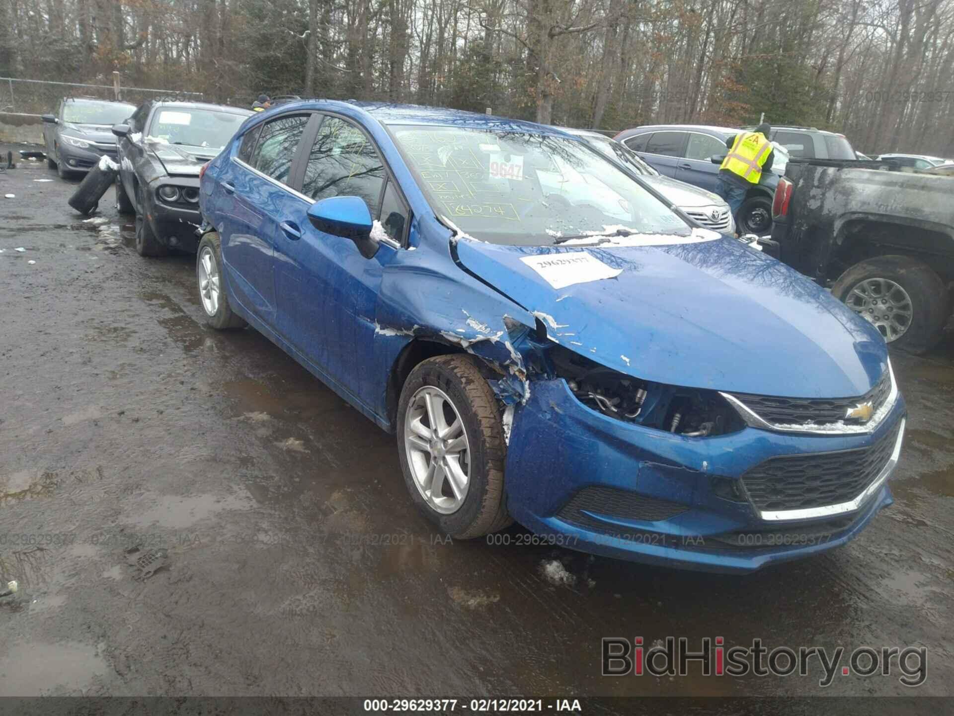 Photo 3G1BE6SM5HS604458 - CHEVROLET CRUZE 2017