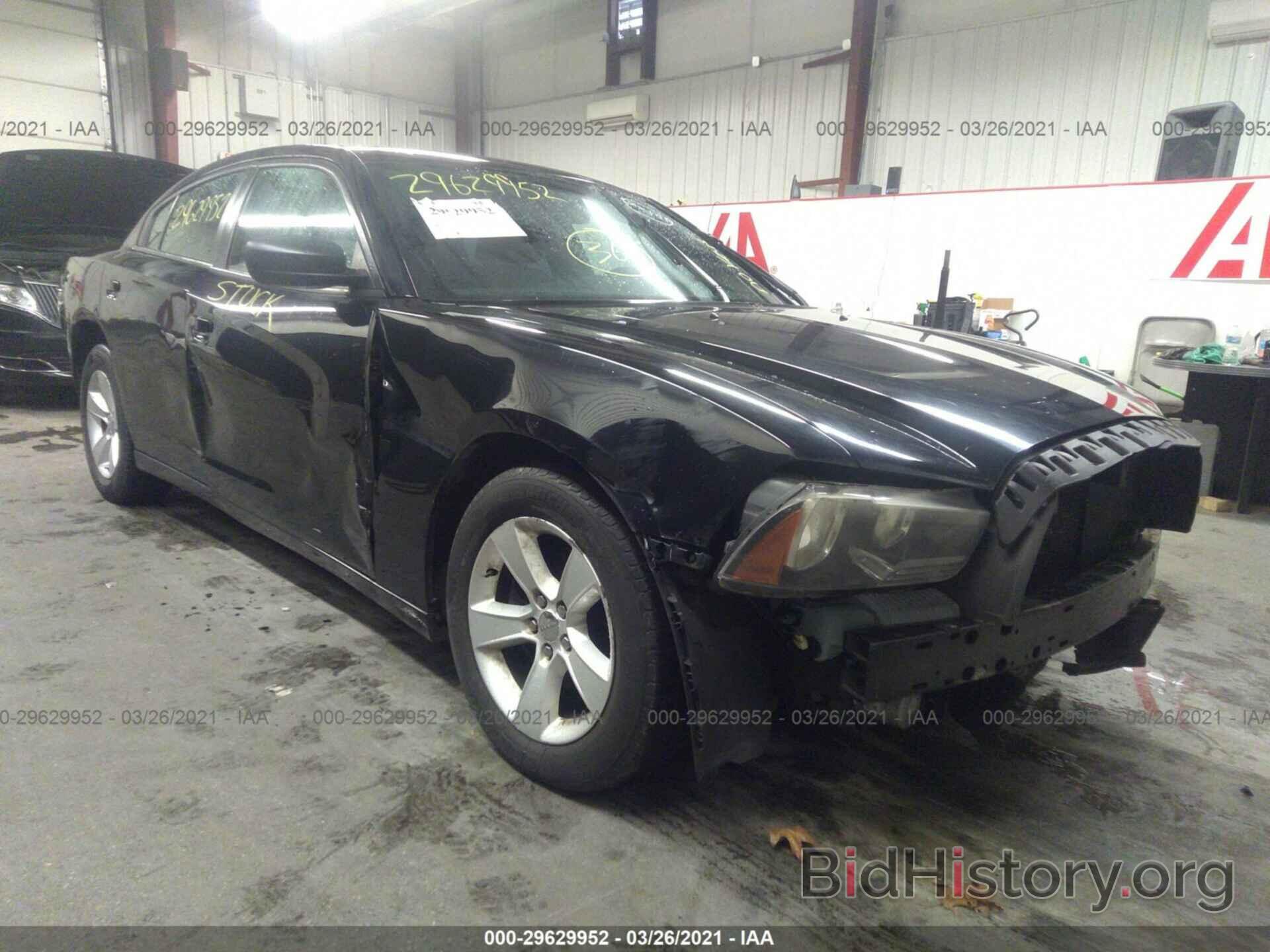 Photo 2C3CDXBG5DH689656 - DODGE CHARGER 2013