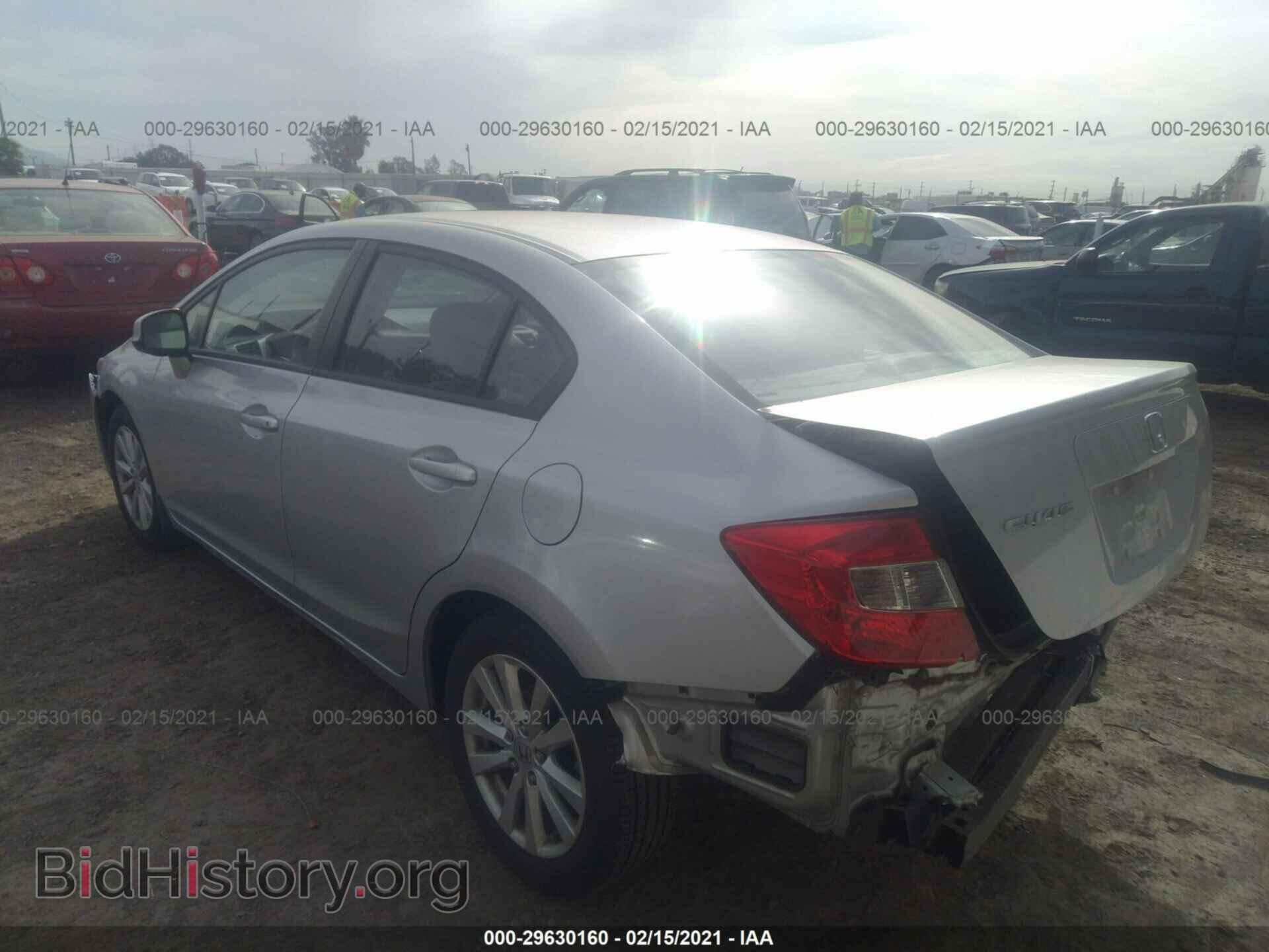 2012 HONDA CIVIC SDN - VIN: 2HGFB2F83CH608819 - Фото 3