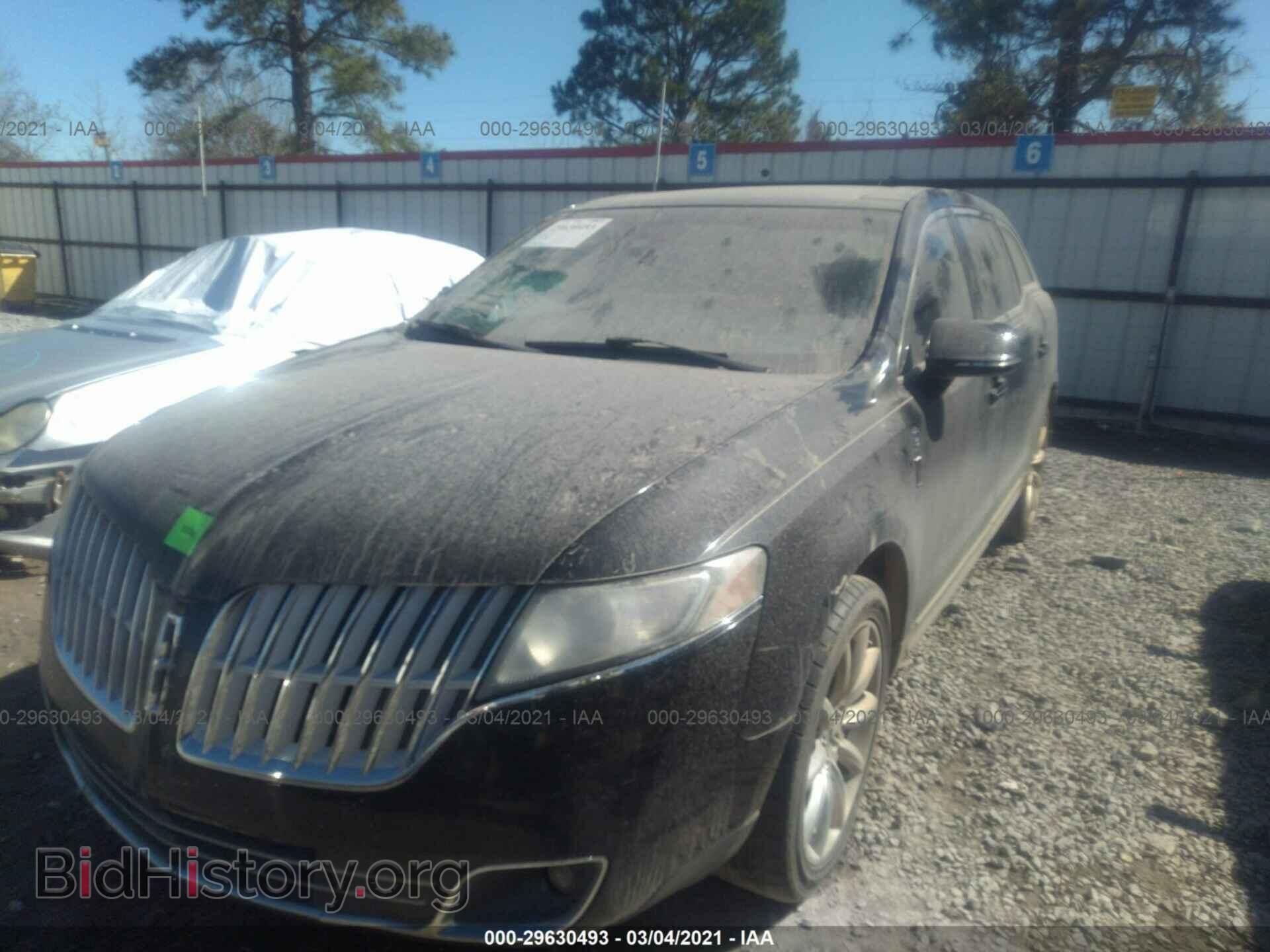 2010 LINCOLN MKT - VIN: 2LMHJ5FR2ABJ14505 - Фото 2