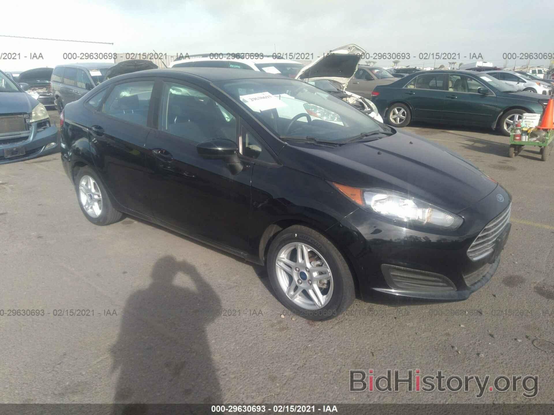 Photo 3FADP4BJ4HM143736 - FORD FIESTA 2017