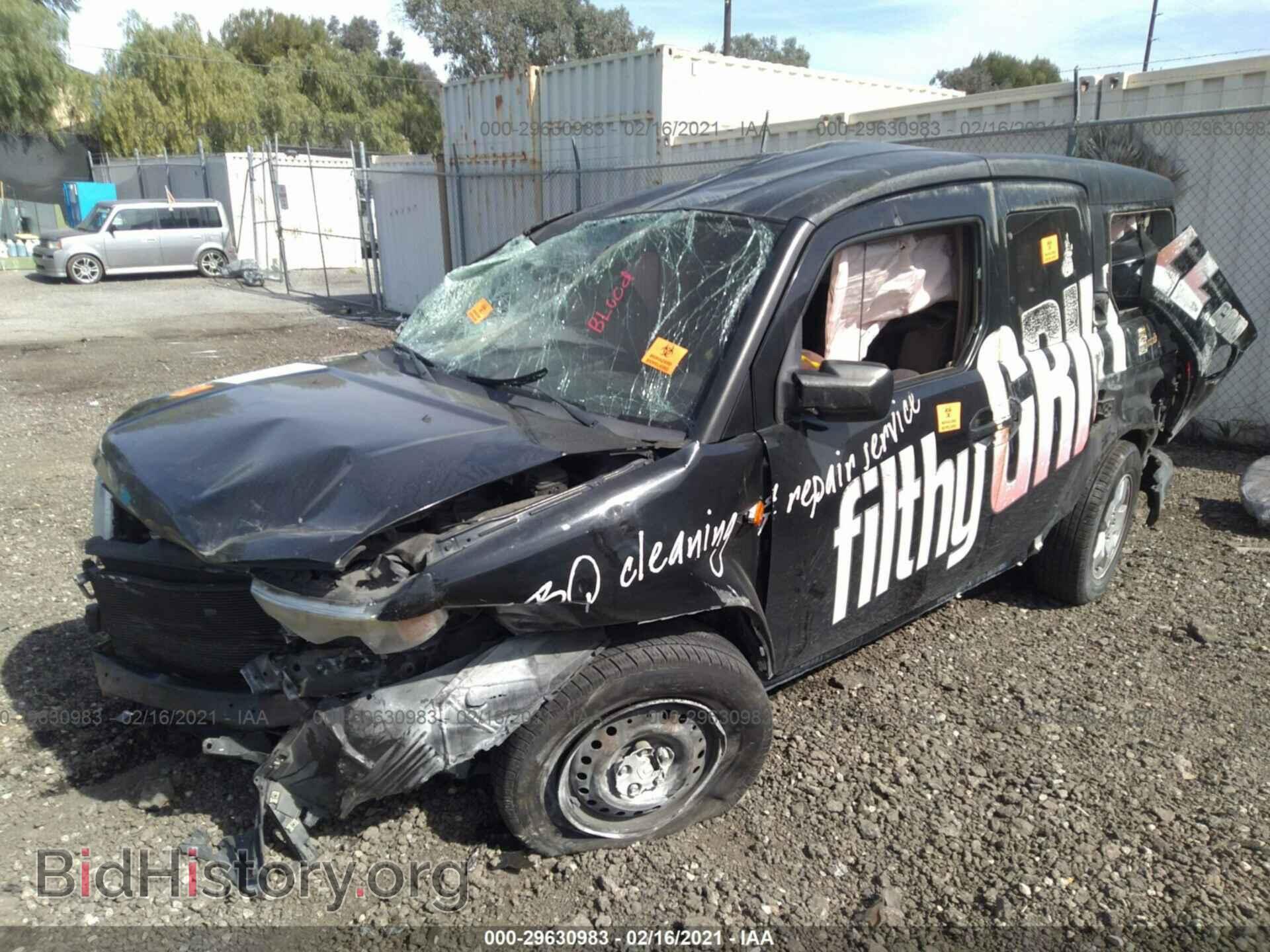 2011 HONDA ELEMENT - VIN: 5J6YH1H32BL003834 - Фото 2