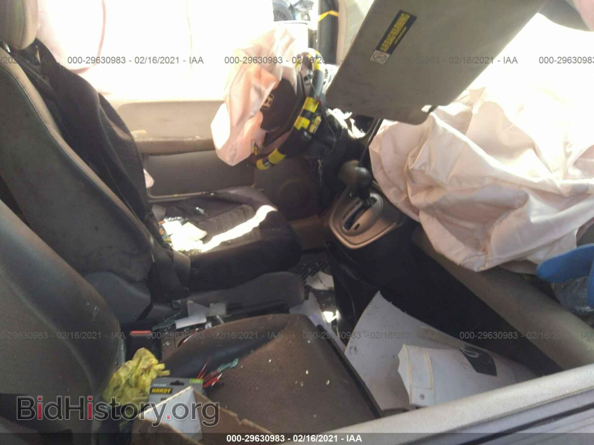 2011 HONDA ELEMENT - VIN: 5J6YH1H32BL003834 - Фото 5