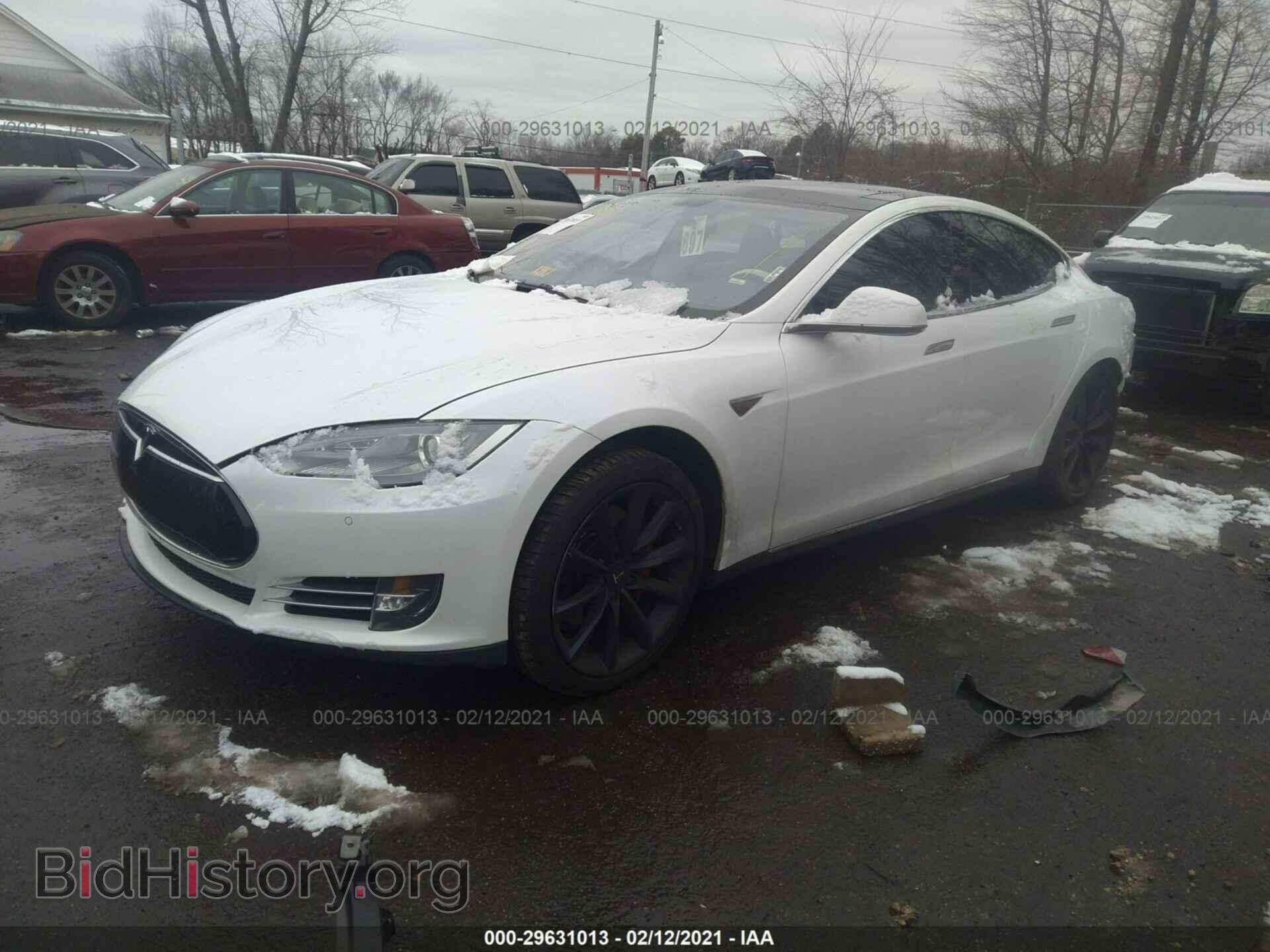 2014 TESLA MODEL S - VIN: 5YJSA1H12EFP45348 - Фото 2