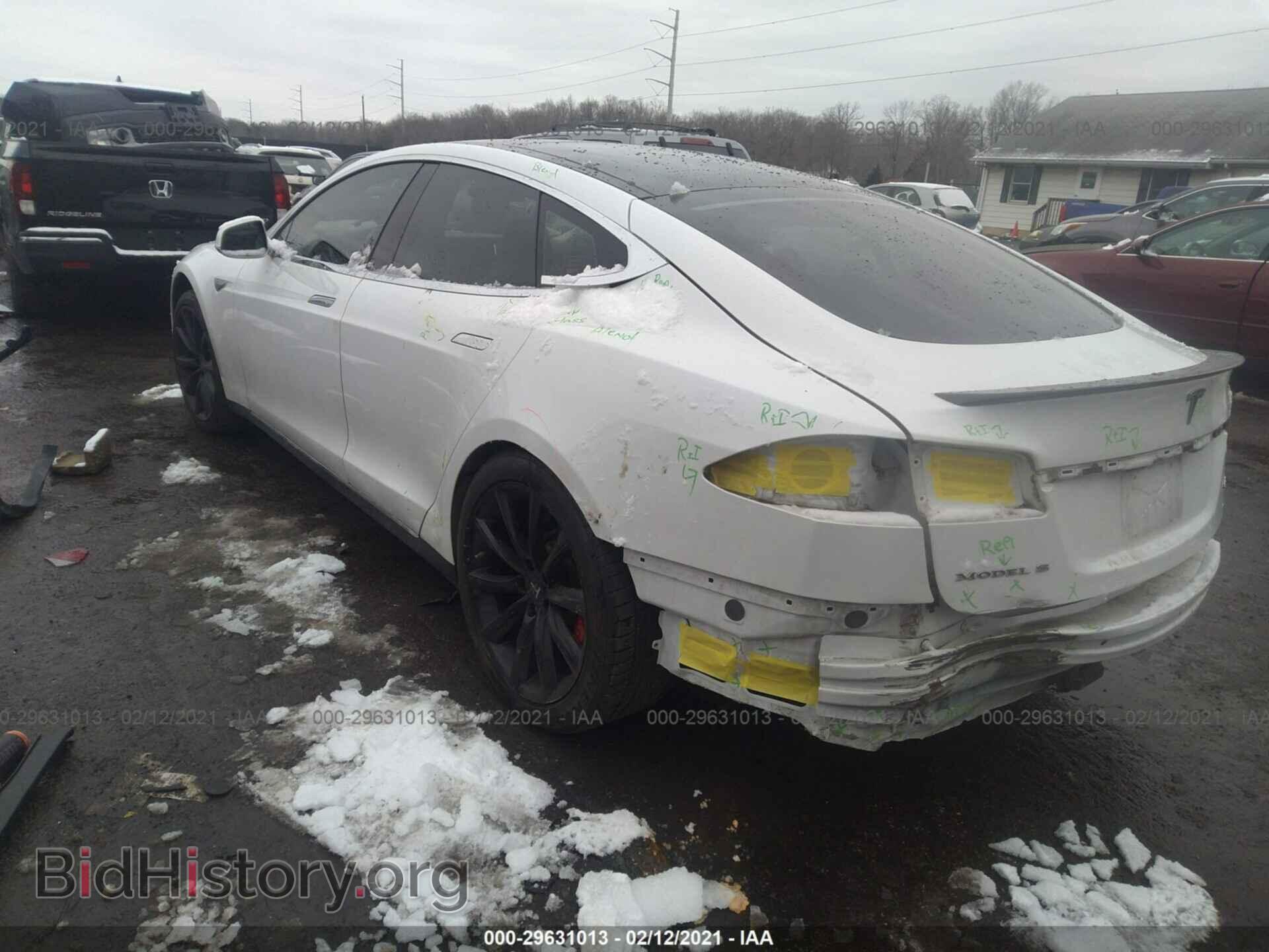 2014 TESLA MODEL S - VIN: 5YJSA1H12EFP45348 - Фото 3