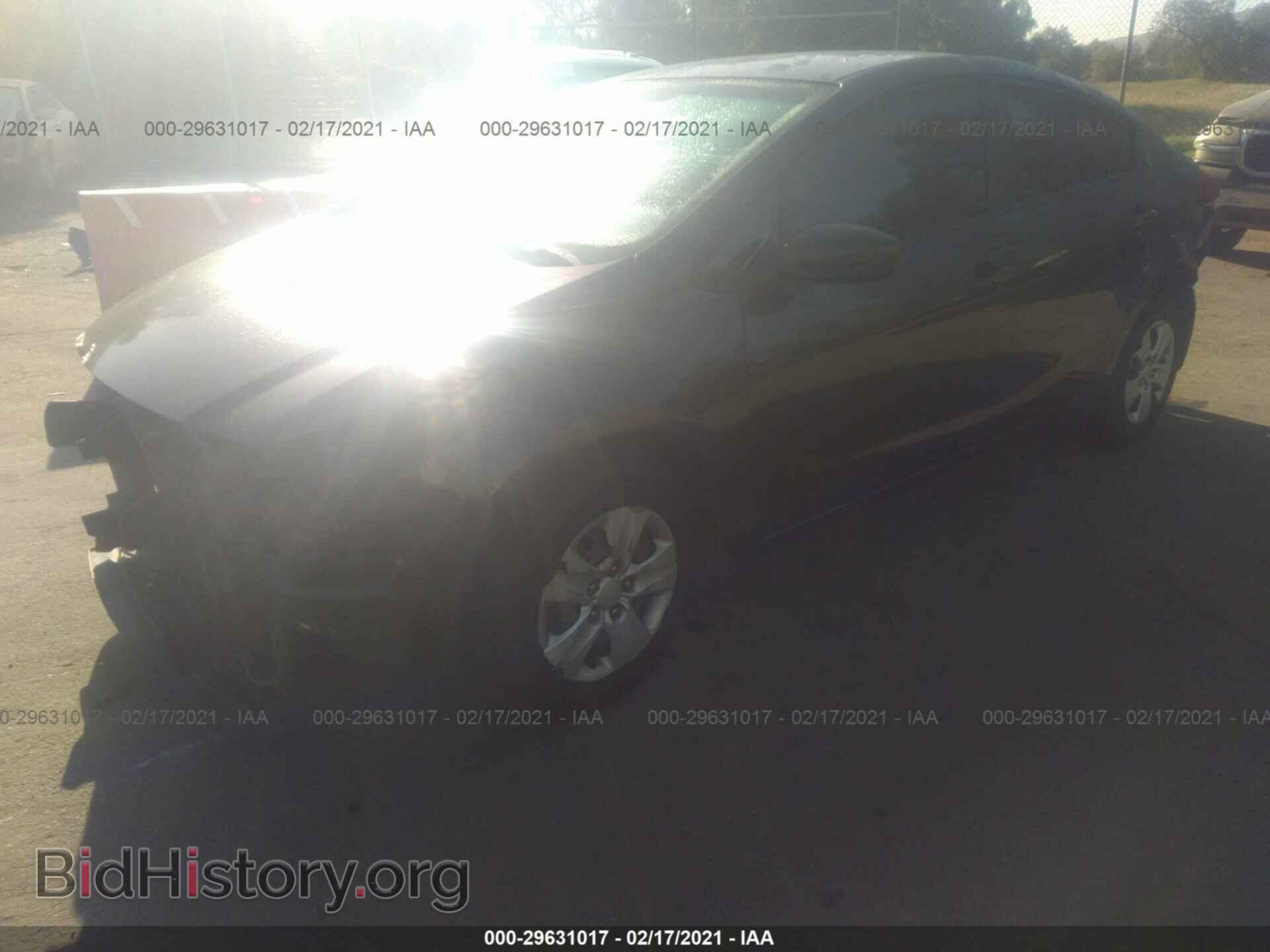 2017 KIA FORTE - VIN: 3KPFK4A7XHE028690 - Фото 2