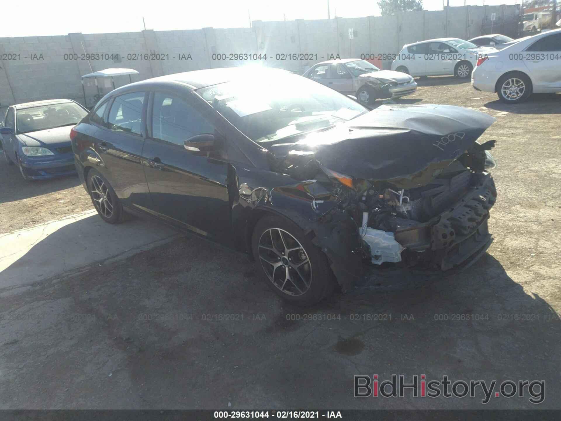 Photo 1FADP3H20HL206200 - FORD FOCUS 2017