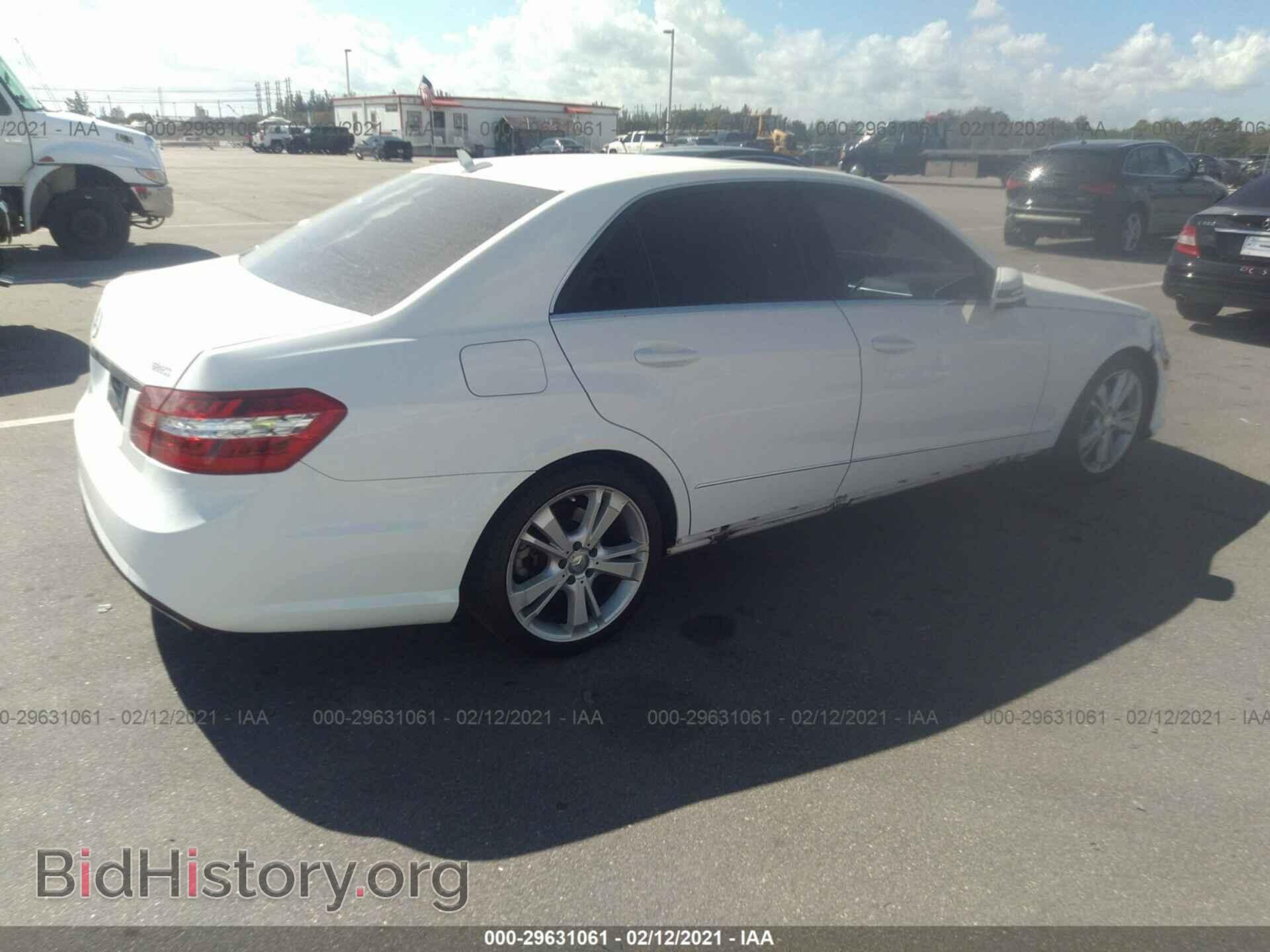2013 MERCEDES-BENZ E-CLASS - VIN: WDDHF5KB9DA732310 - Фото 4