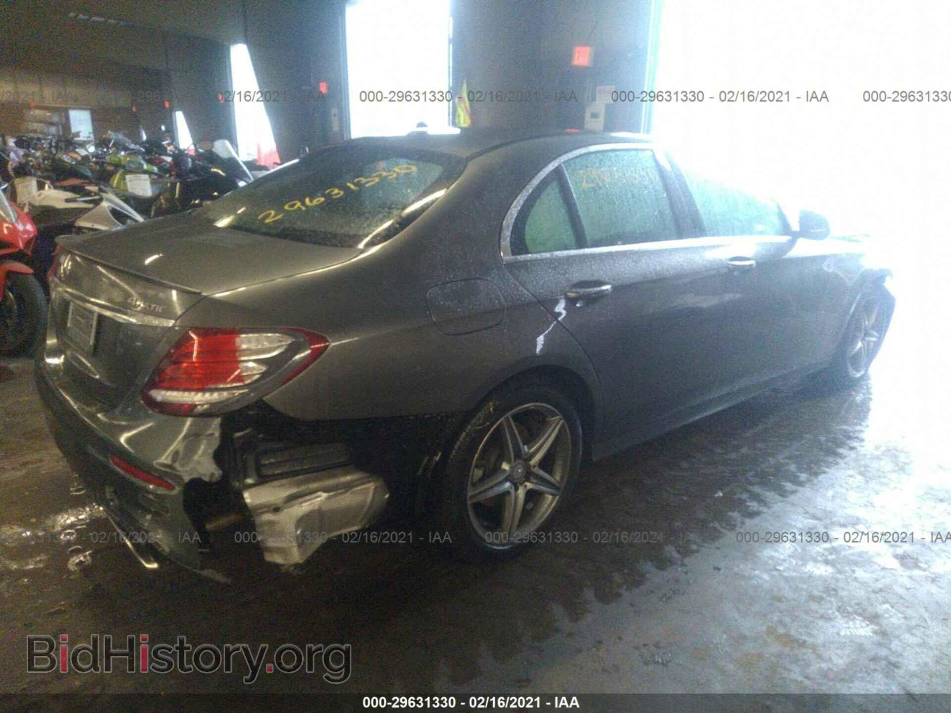 2017 MERCEDES-BENZ E-CLASS - VIN: WDDZF4KB6HA091301 - Фото 4