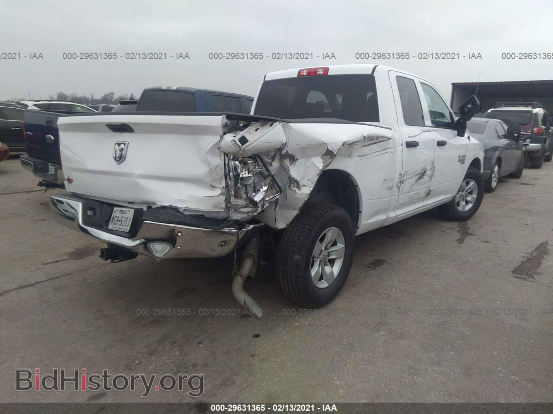2019 RAM 1500 CLASSIC - VIN: 1C6RR6FG4KS628582 - Фото 4