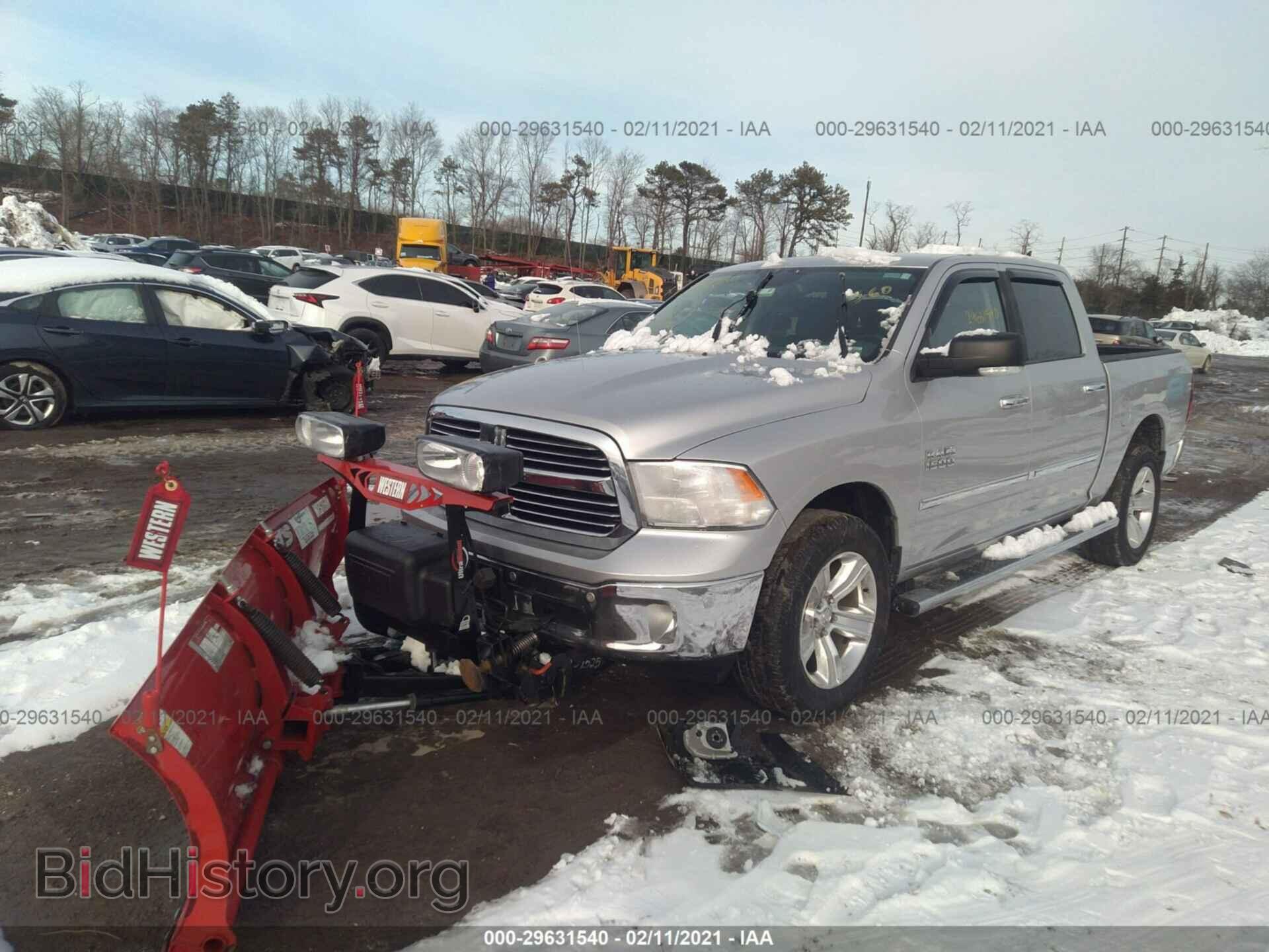 2014 RAM 1500 - VIN: 1C6RR7LG4ES353875 - Фото 2
