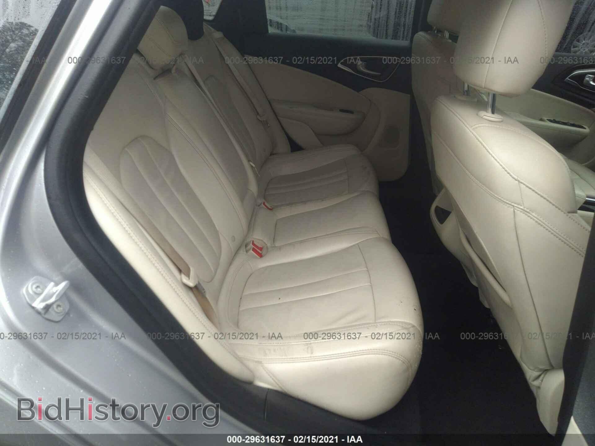 2016 CHRYSLER 200 - VIN: 1C3CCCAB5GN183063 - Фото 8