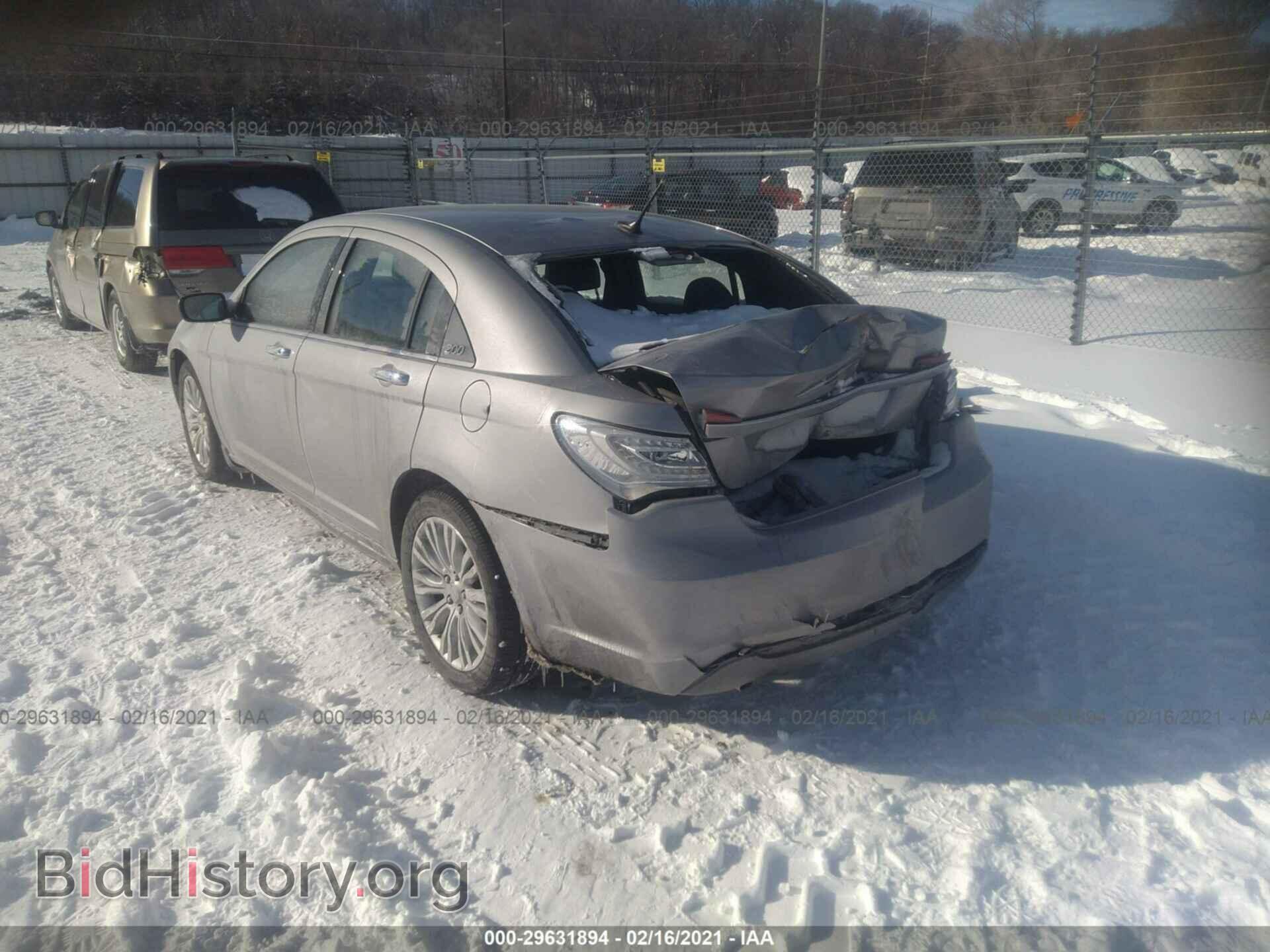 2013 CHRYSLER 200 - VIN: 1C3CCBCG9DN514256 - Фото 3