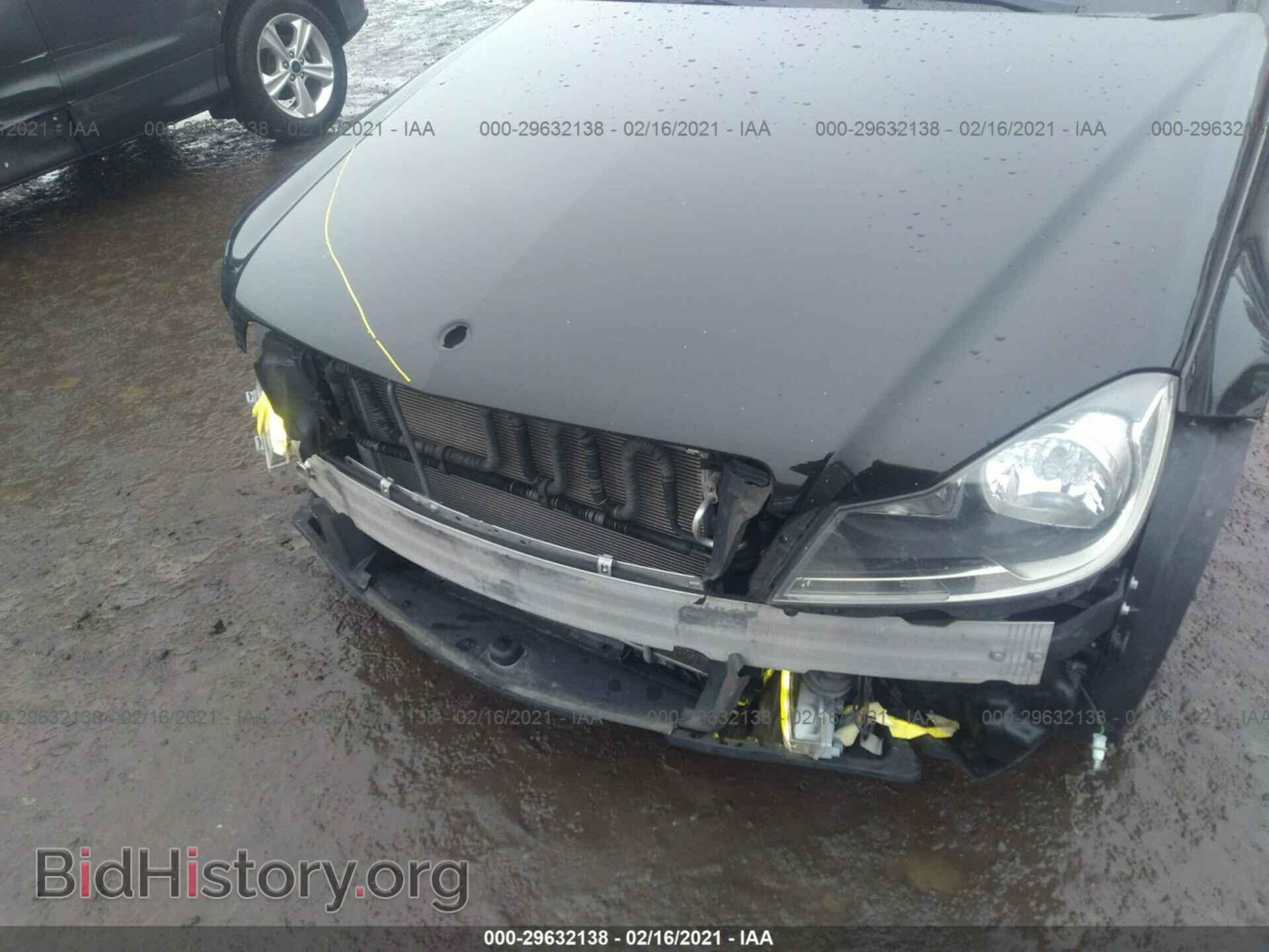 2012 MERCEDES-BENZ C-CLASS - VIN: WDDGF8BB6CR201224 - Фото 6