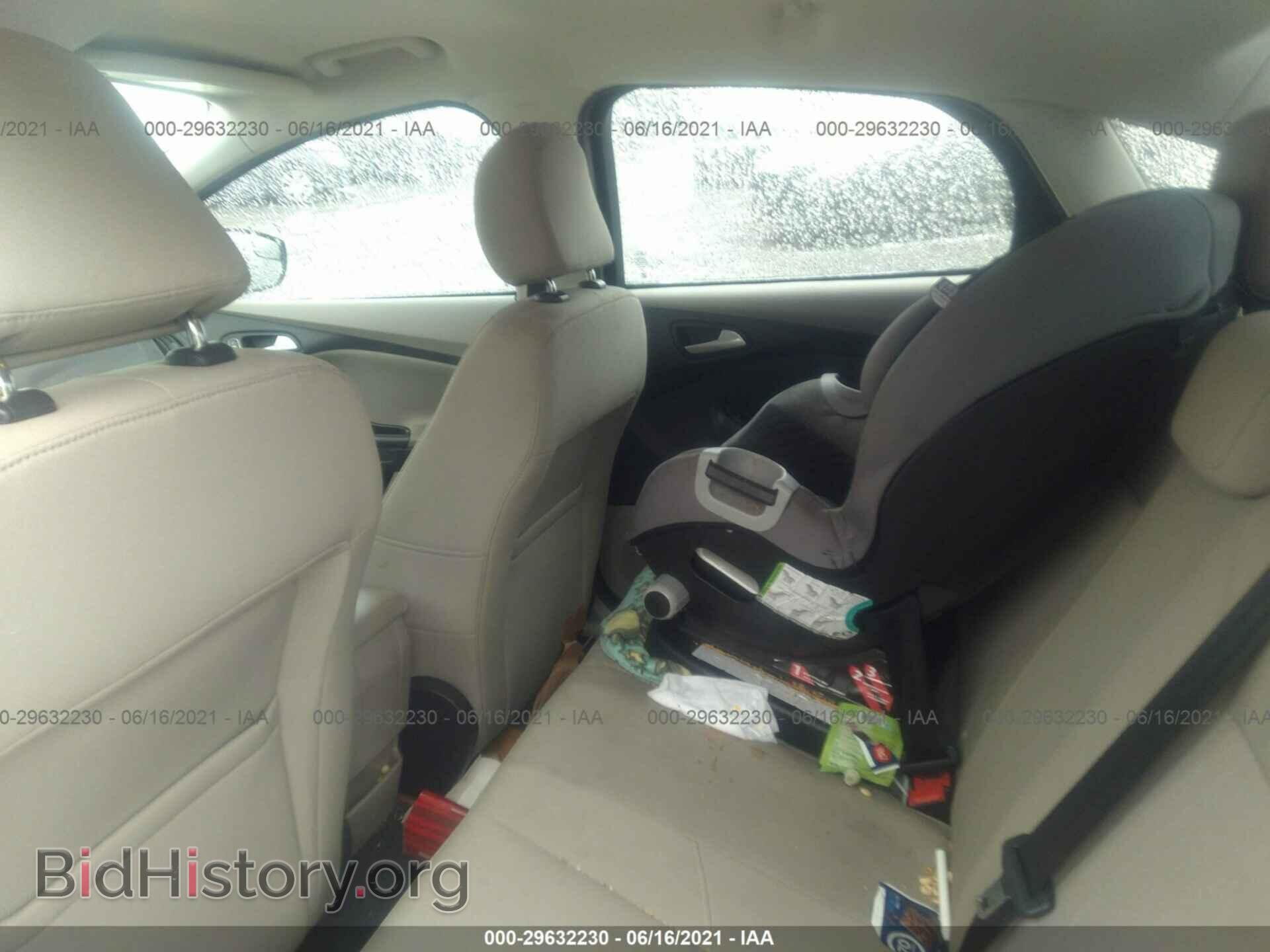 2016 FORD FOCUS - VIN: 1FADP3F24GL401993 - Photo 8