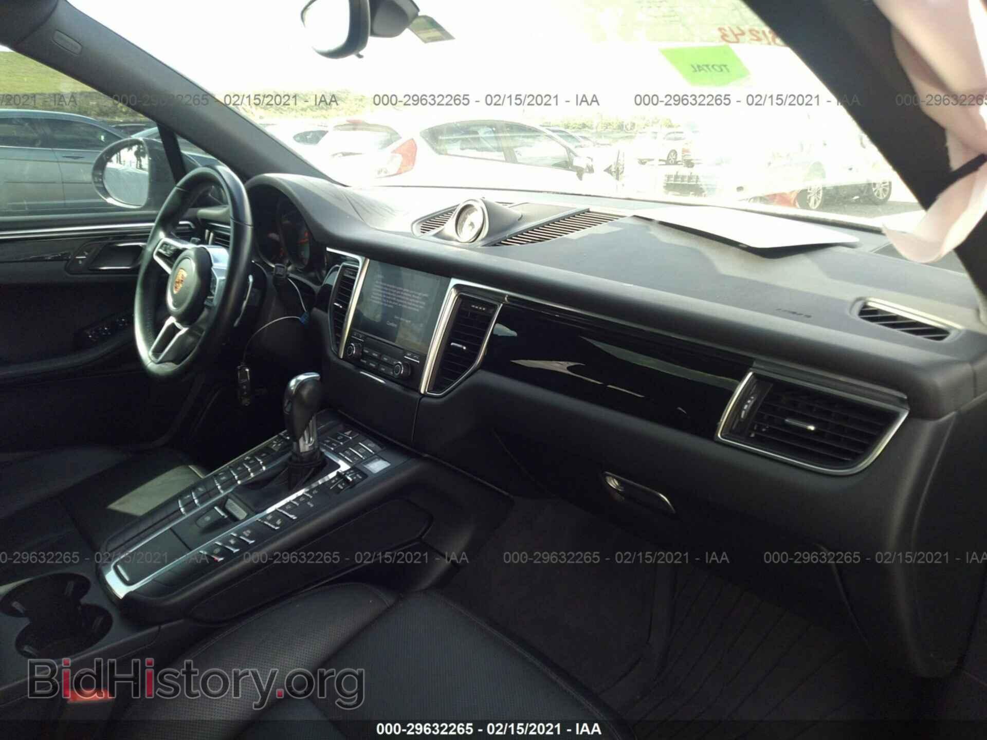 2017 PORSCHE MACAN - VIN: WP1AB2A57HLB14493 - Photo 5
