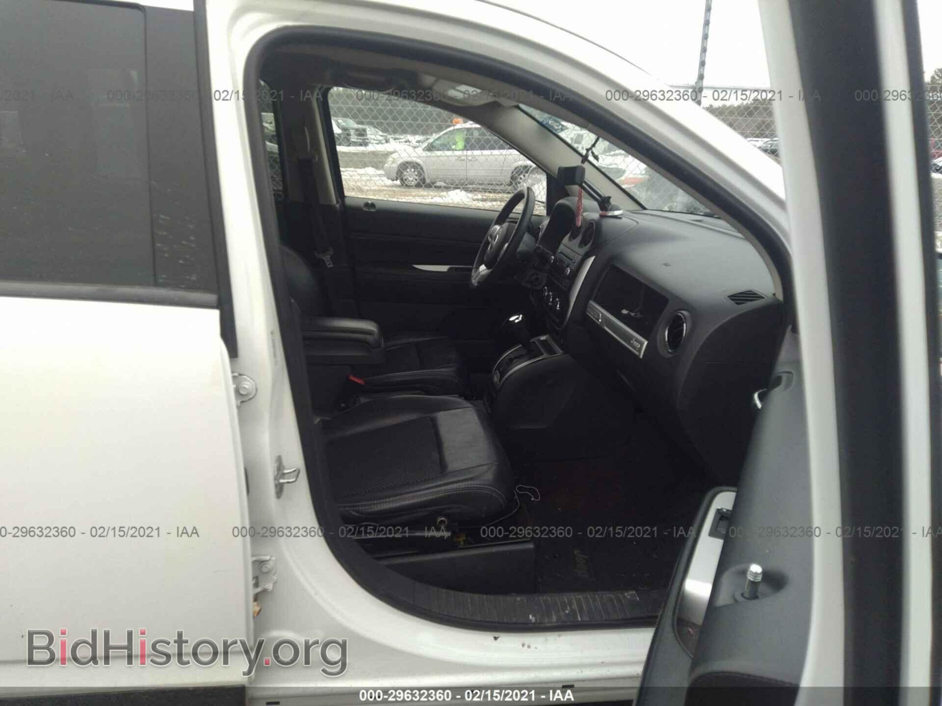 2014 JEEP COMPASS - VIN: 1C4NJDEB0ED517447 - Фото 5