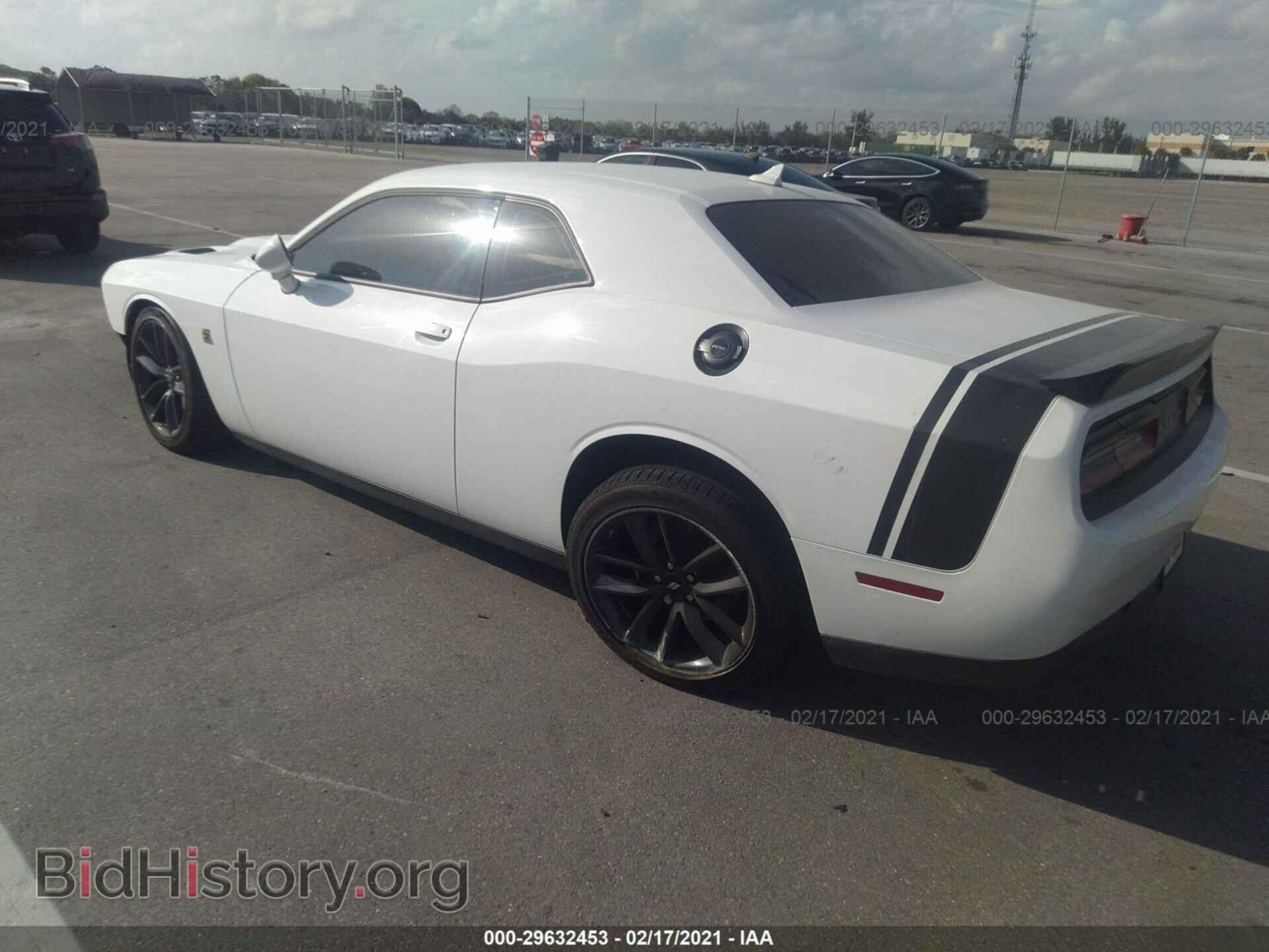2019 DODGE CHALLENGER - VIN: 2C3CDZFJ3KH741204 - Фото 3