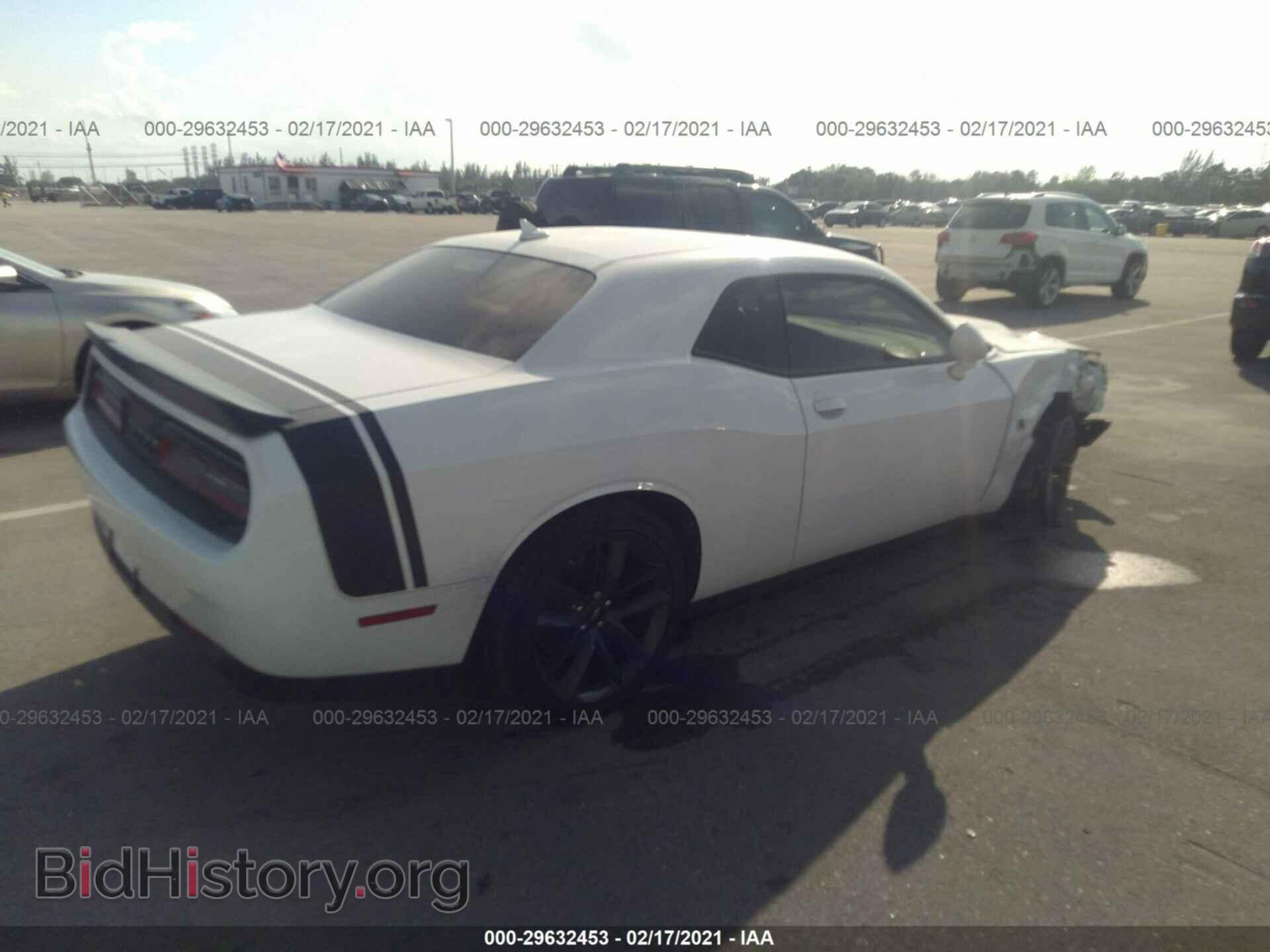 2019 DODGE CHALLENGER - VIN: 2C3CDZFJ3KH741204 - Фото 4