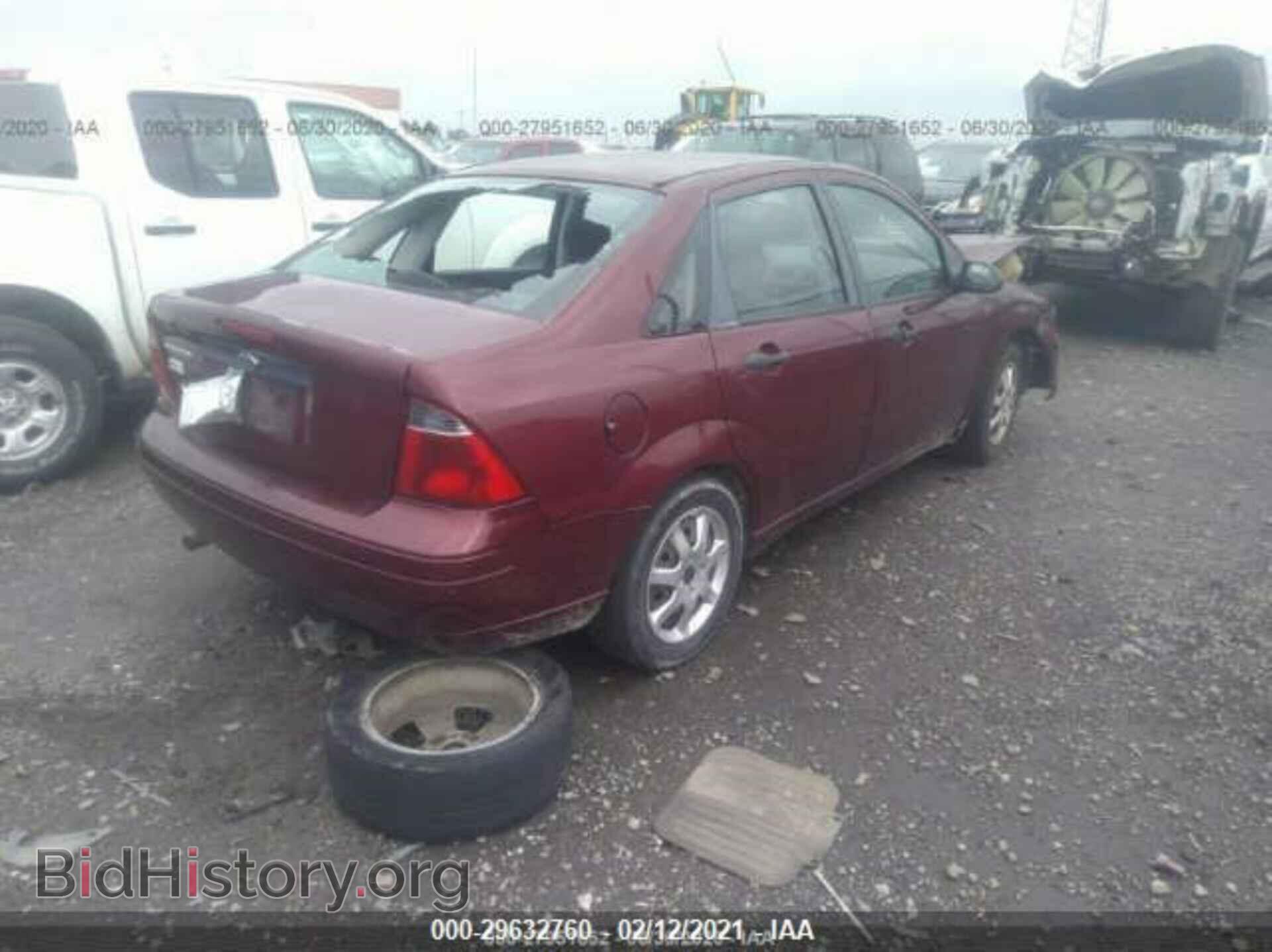 2007 FORD FOCUS - VIN: 1FAFP34NX7W340427 - Фото 4