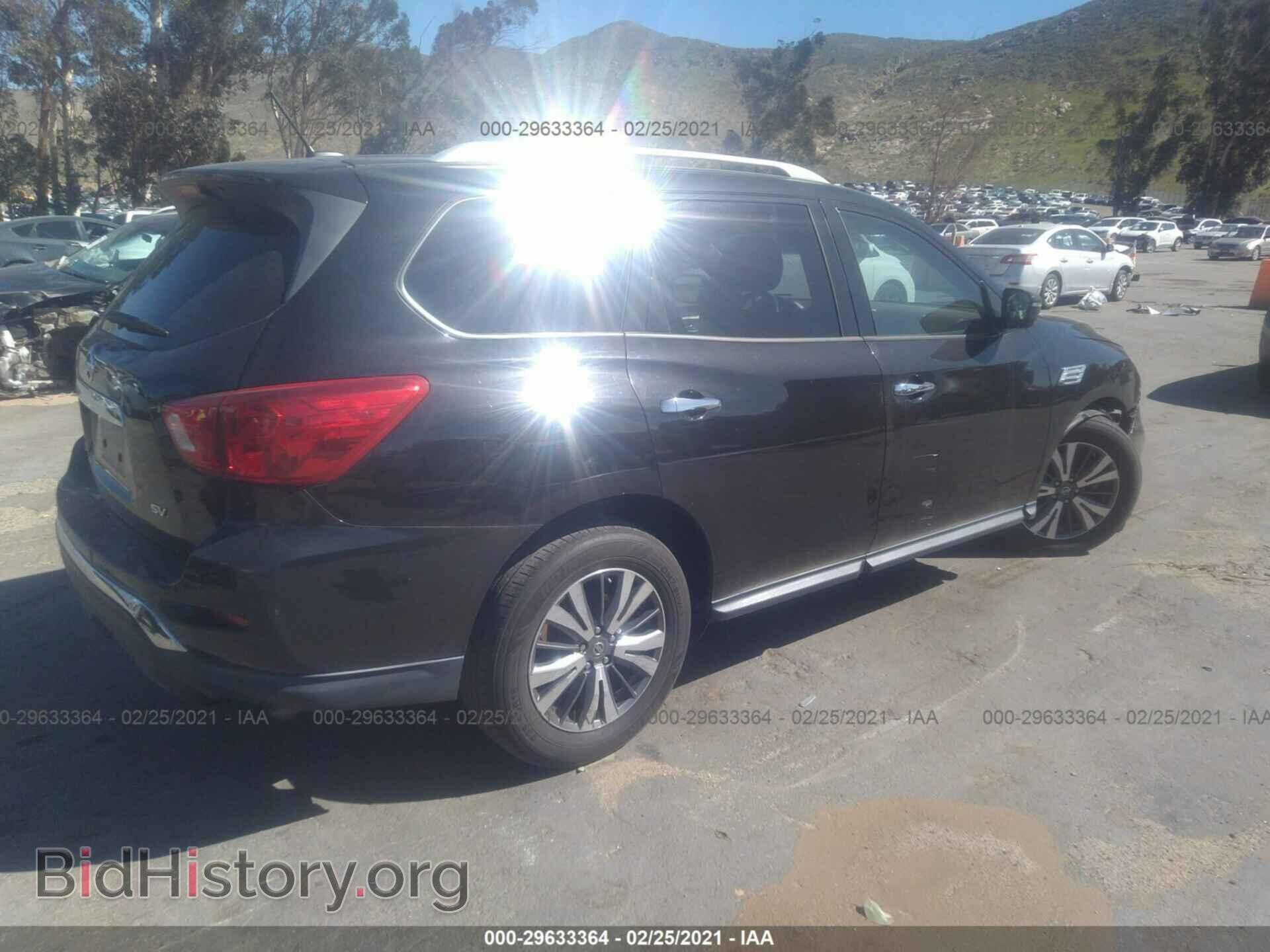 2017 NISSAN PATHFINDER - VIN: 5N1DR2MN9HC669527 - Фото 4