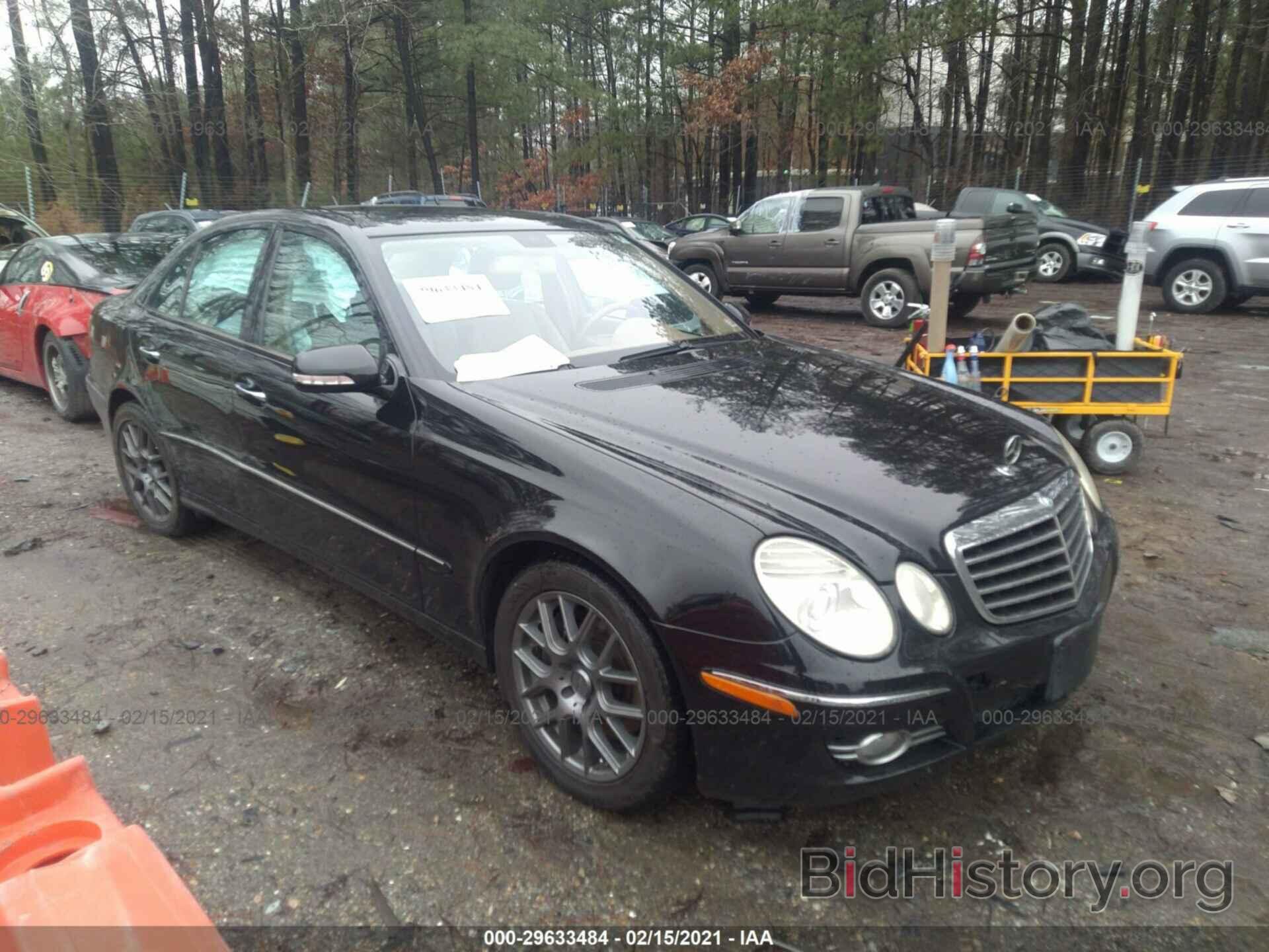 Photo WDBUF87X68B188040 - MERCEDES-BENZ E-CLASS 2008