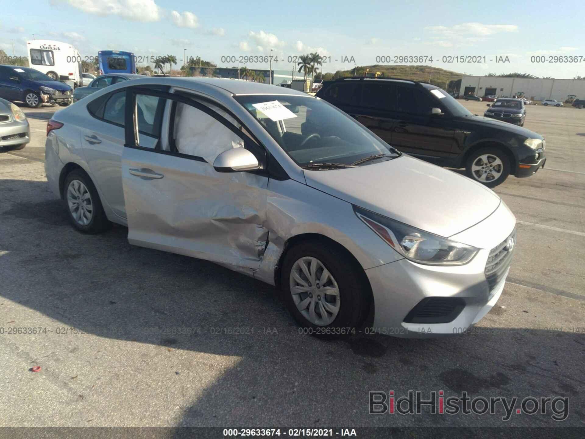 Photo 3KPC24A3XJE014102 - HYUNDAI ACCENT 2018