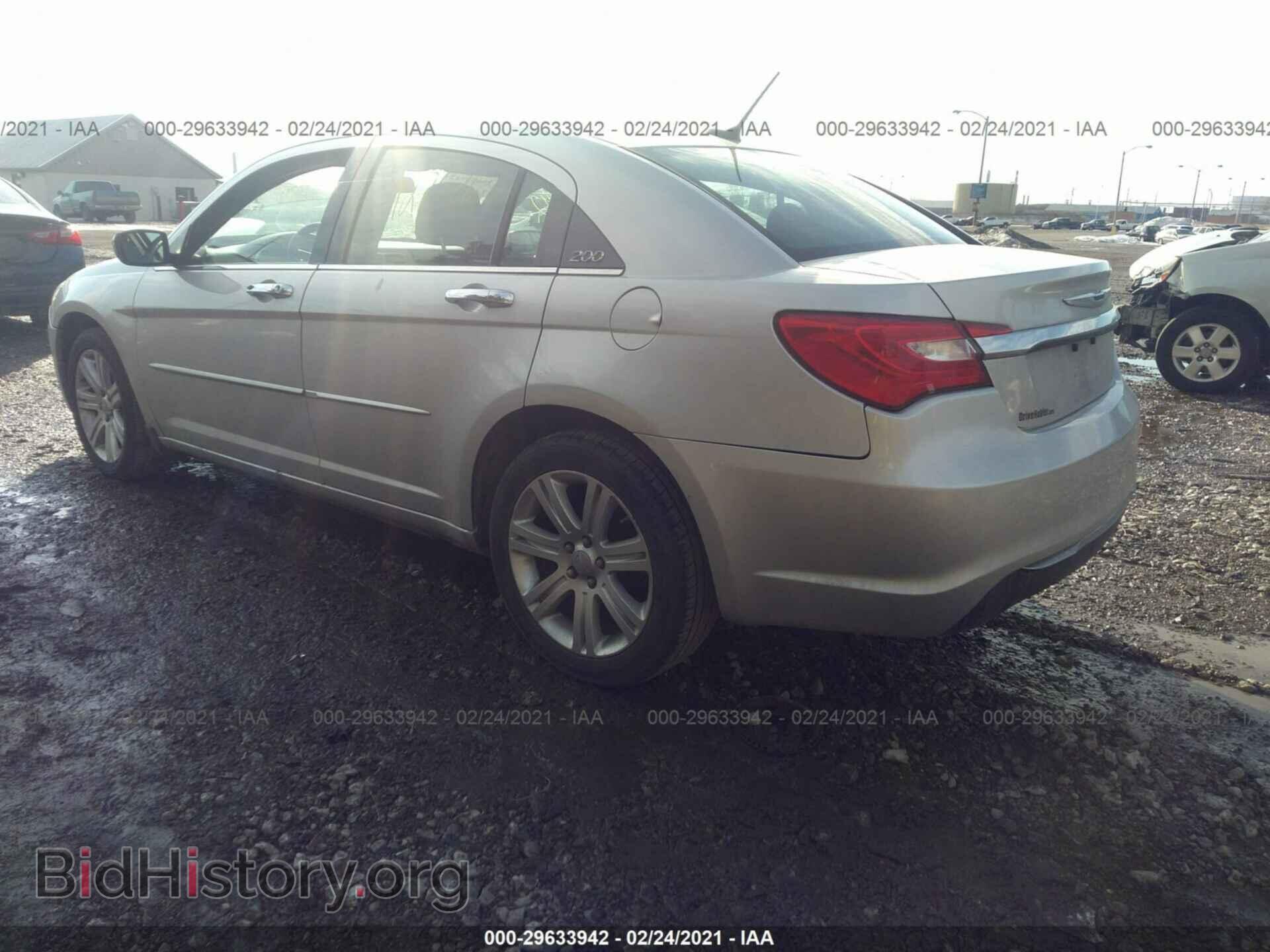 2012 CHRYSLER 200 - VIN: 1C3CCBCB5CN200915 - Photo 3