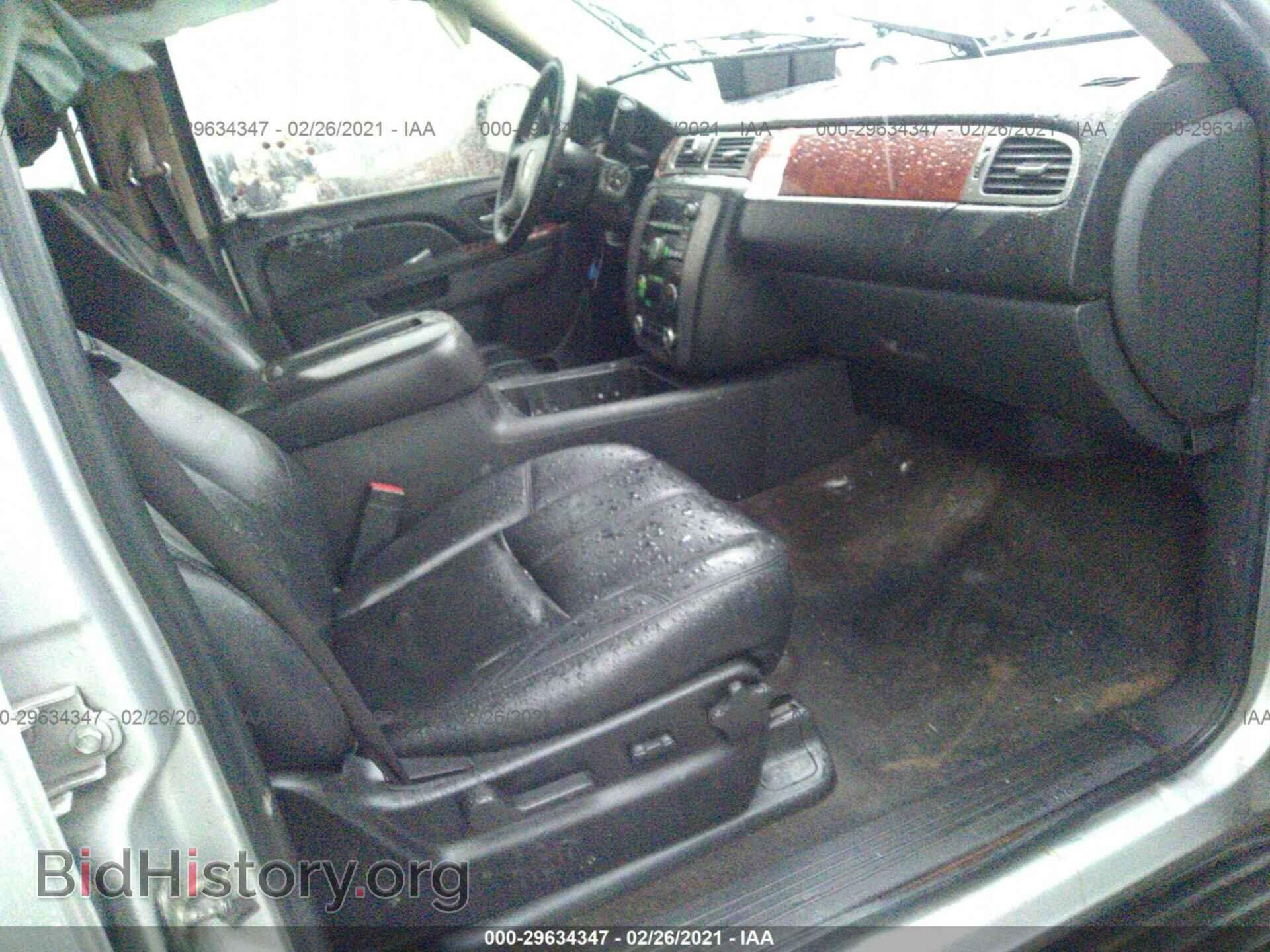 2011 GMC YUKON - VIN: 1GKS1CE05BR168056 - Photo 5