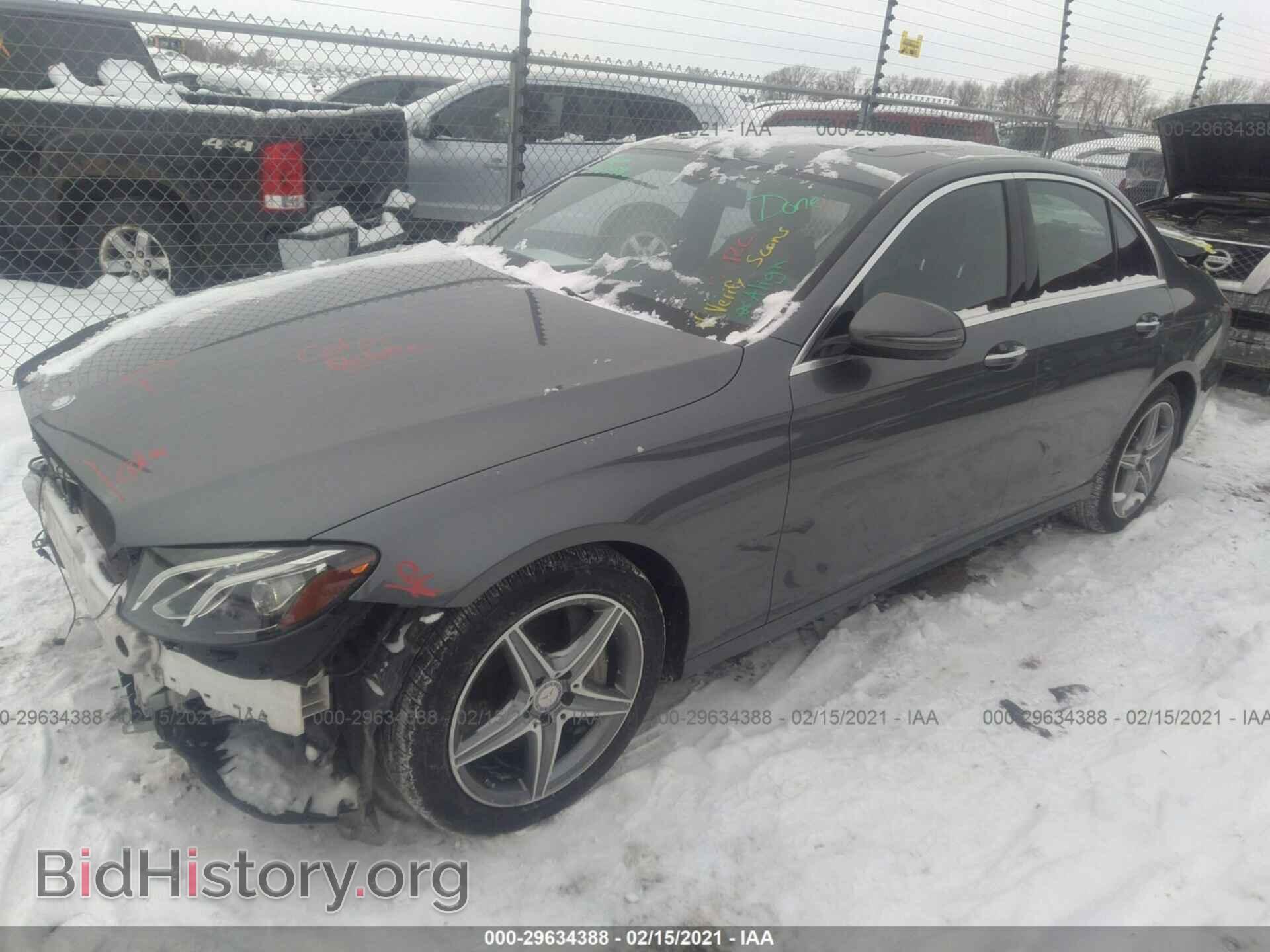 2017 MERCEDES-BENZ E-CLASS - VIN: WDDZF4KB7HA035920 - Фото 2