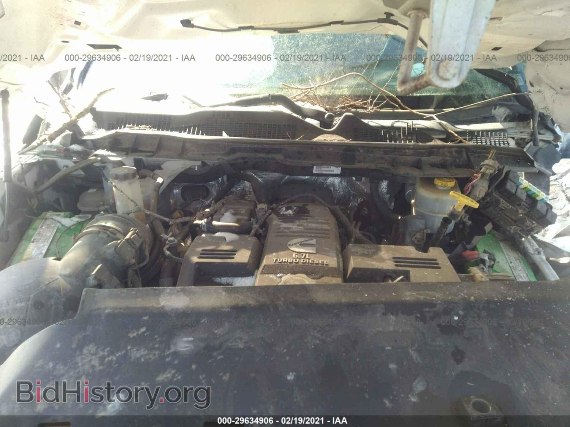 2016 RAM 3500 - VIN: 3C7WRTALXGG268038 - Фото 10