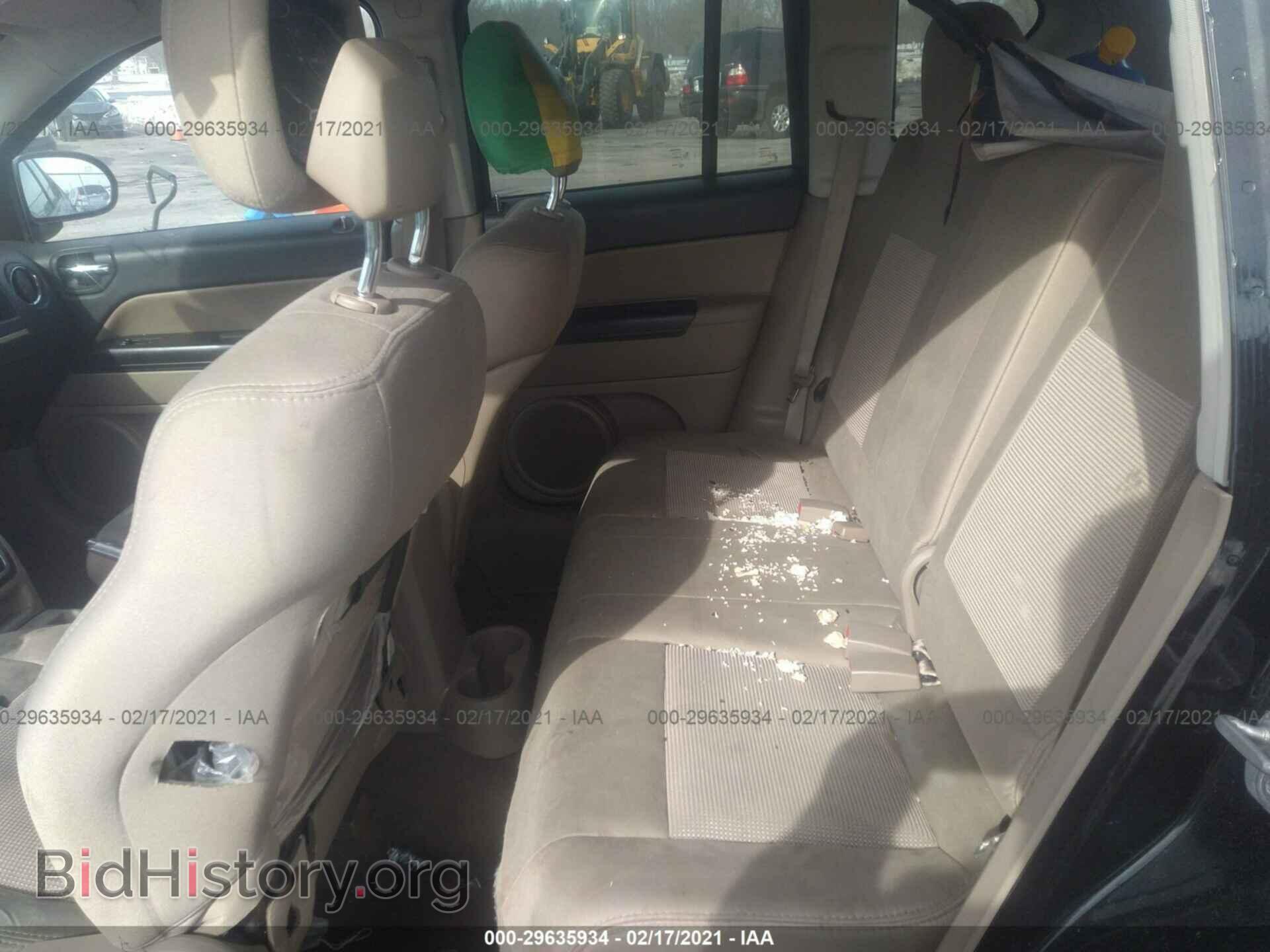 2011 JEEP COMPASS - VIN: 1J4NT1FA0BD138033 - Фото 8