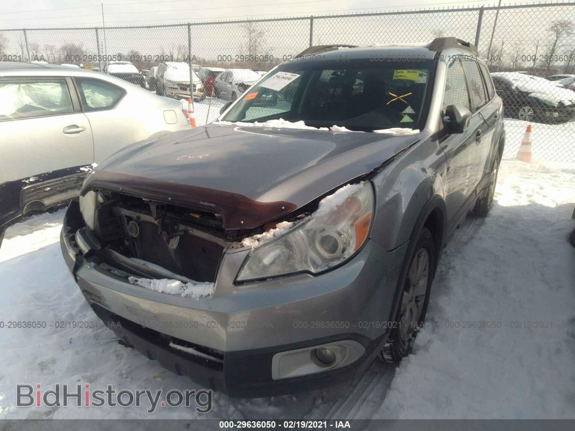 2011 SUBARU OUTBACK - VIN: 4S4BRCCC8B3330732 - Фото 2