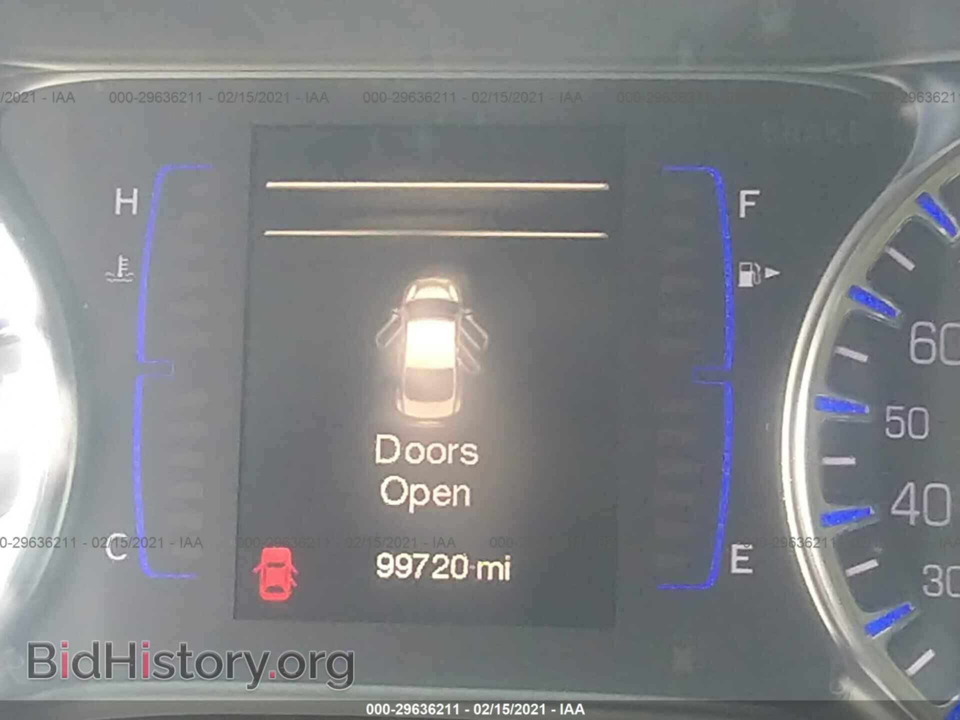 2015 CHRYSLER 200 - VIN: 1C3CCCAB0FN652011 - Фото 7
