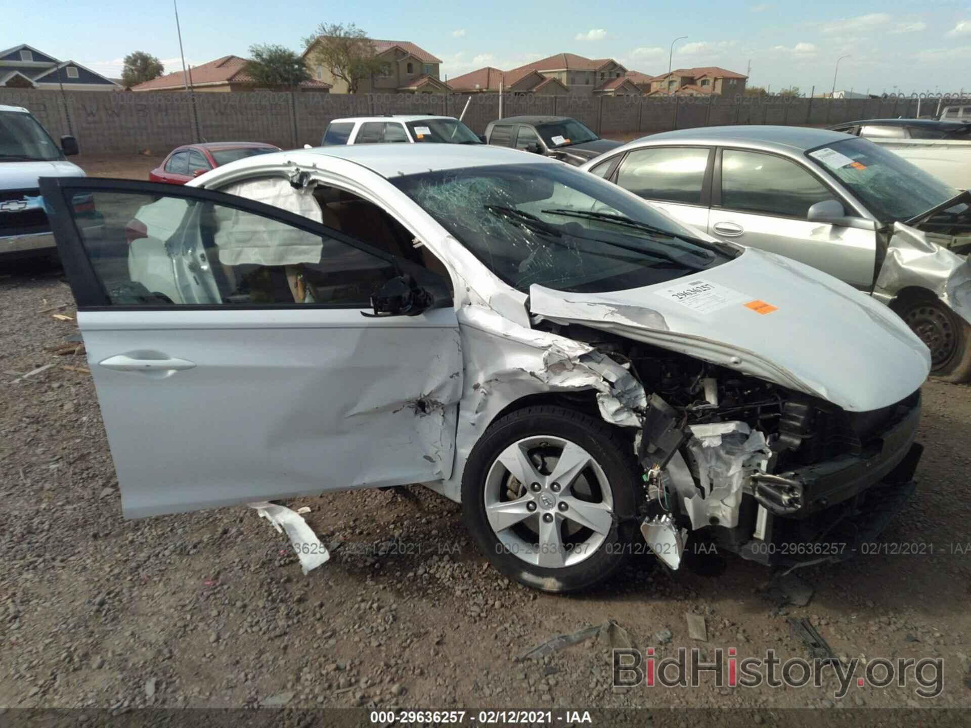 Photo 5NPDH4AE5BH004837 - HYUNDAI ELANTRA 2011