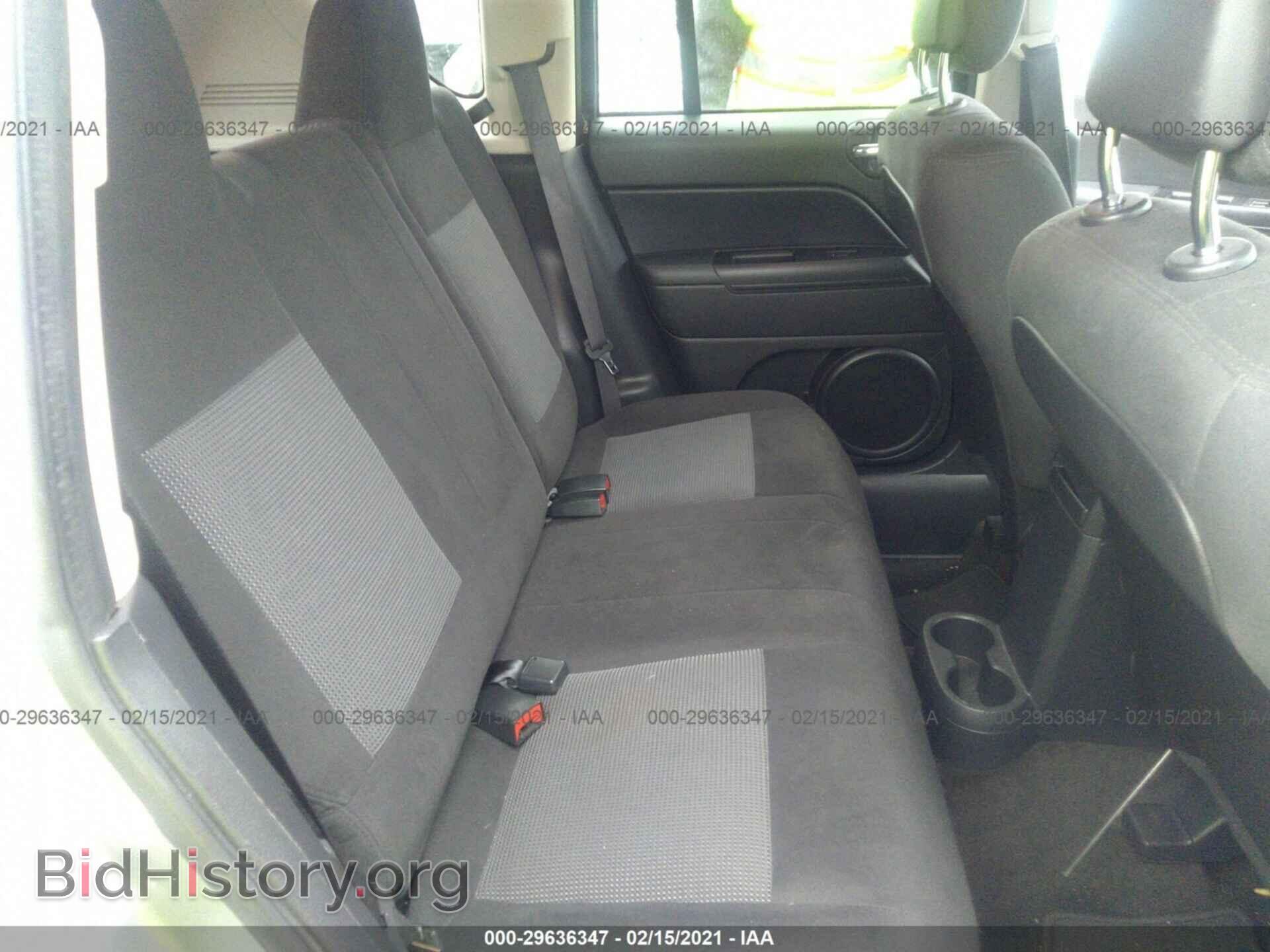 2016 JEEP COMPASS - VIN: 1C4NJCBA0GD615631 - Фото 8
