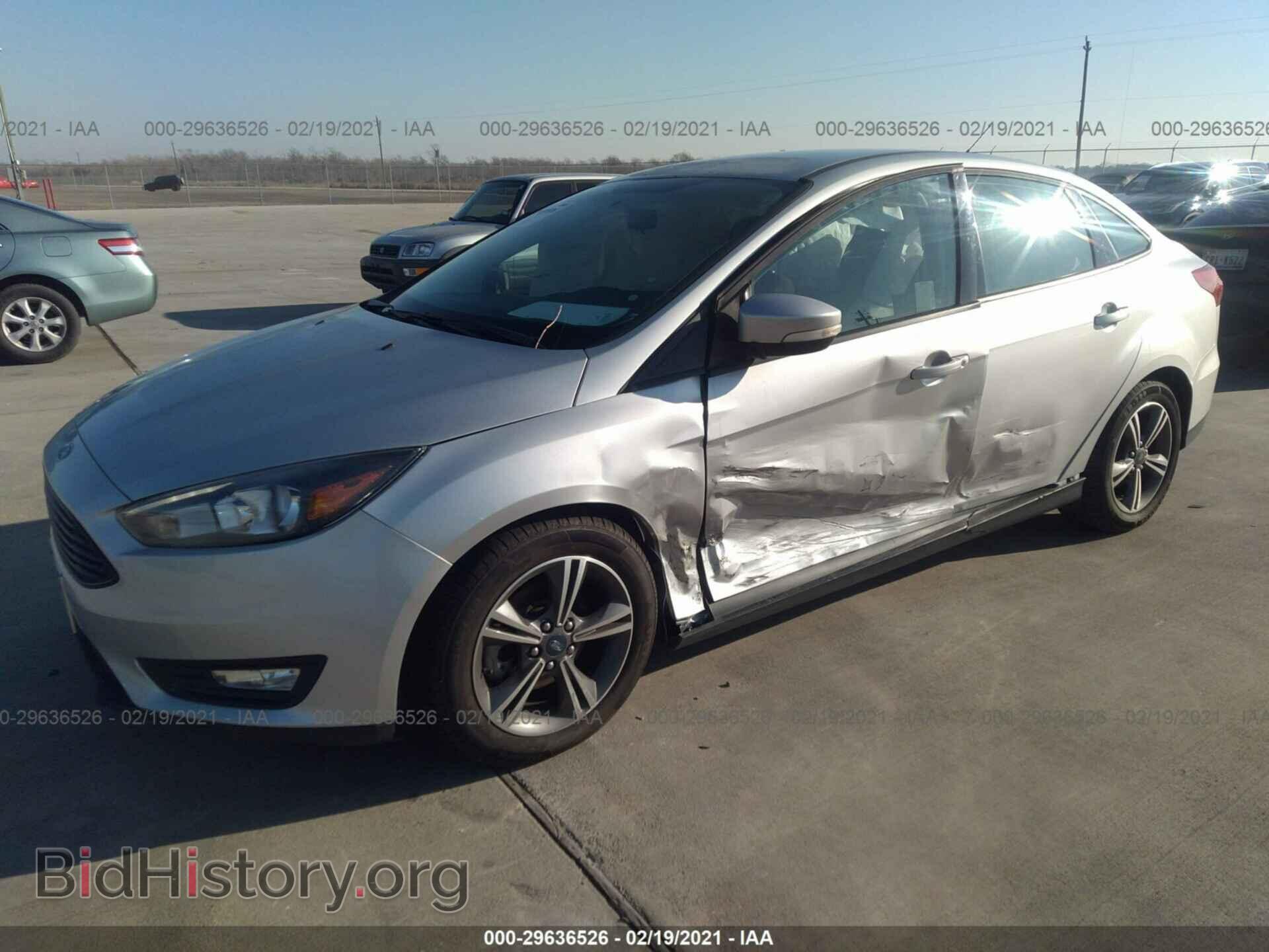 2017 FORD FOCUS - VIN: 1FADP3FE3HL296018 - Фото 2
