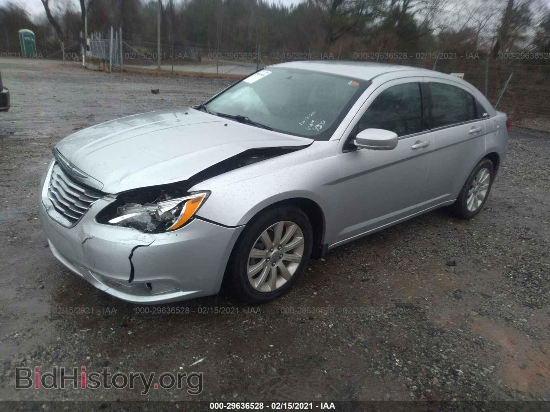 2012 CHRYSLER 200 - VIN: 1C3CCBBB8CN144356 - Фото 2