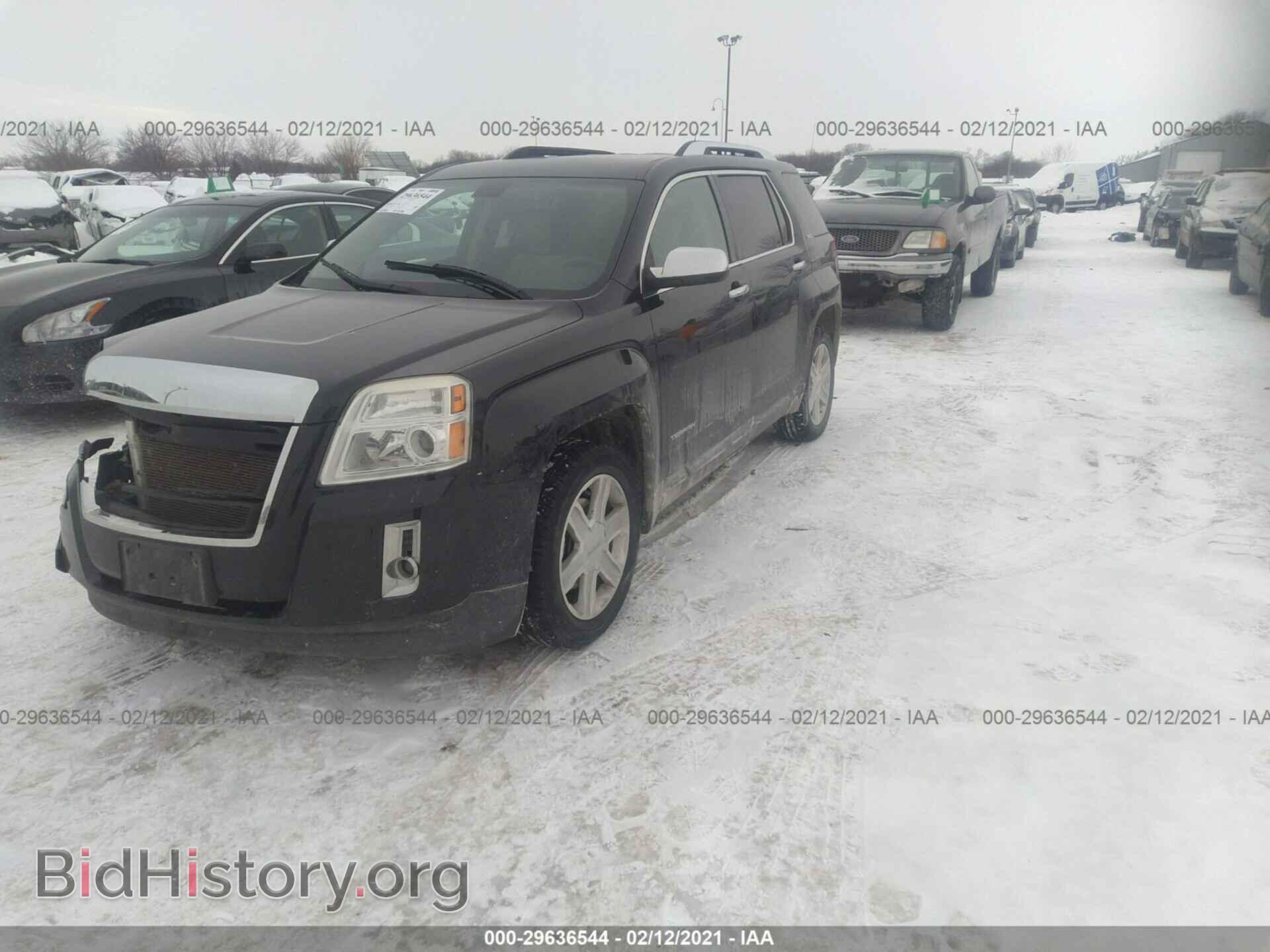 2011 GMC TERRAIN - VIN: 2CTFLXEC3B6468851 - Фото 2