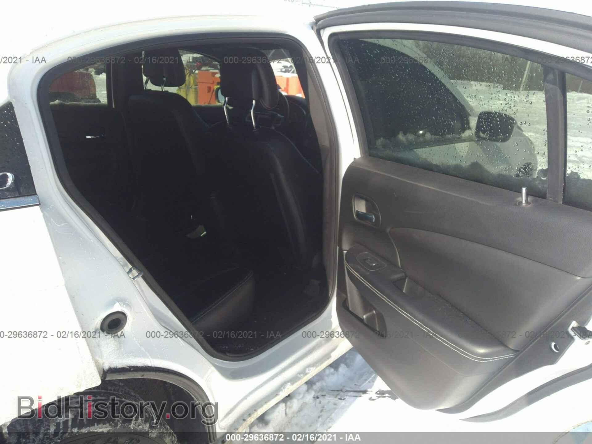 2011 CHRYSLER 200 - VIN: 1C3BC2FB3BN571870 - Photo 8