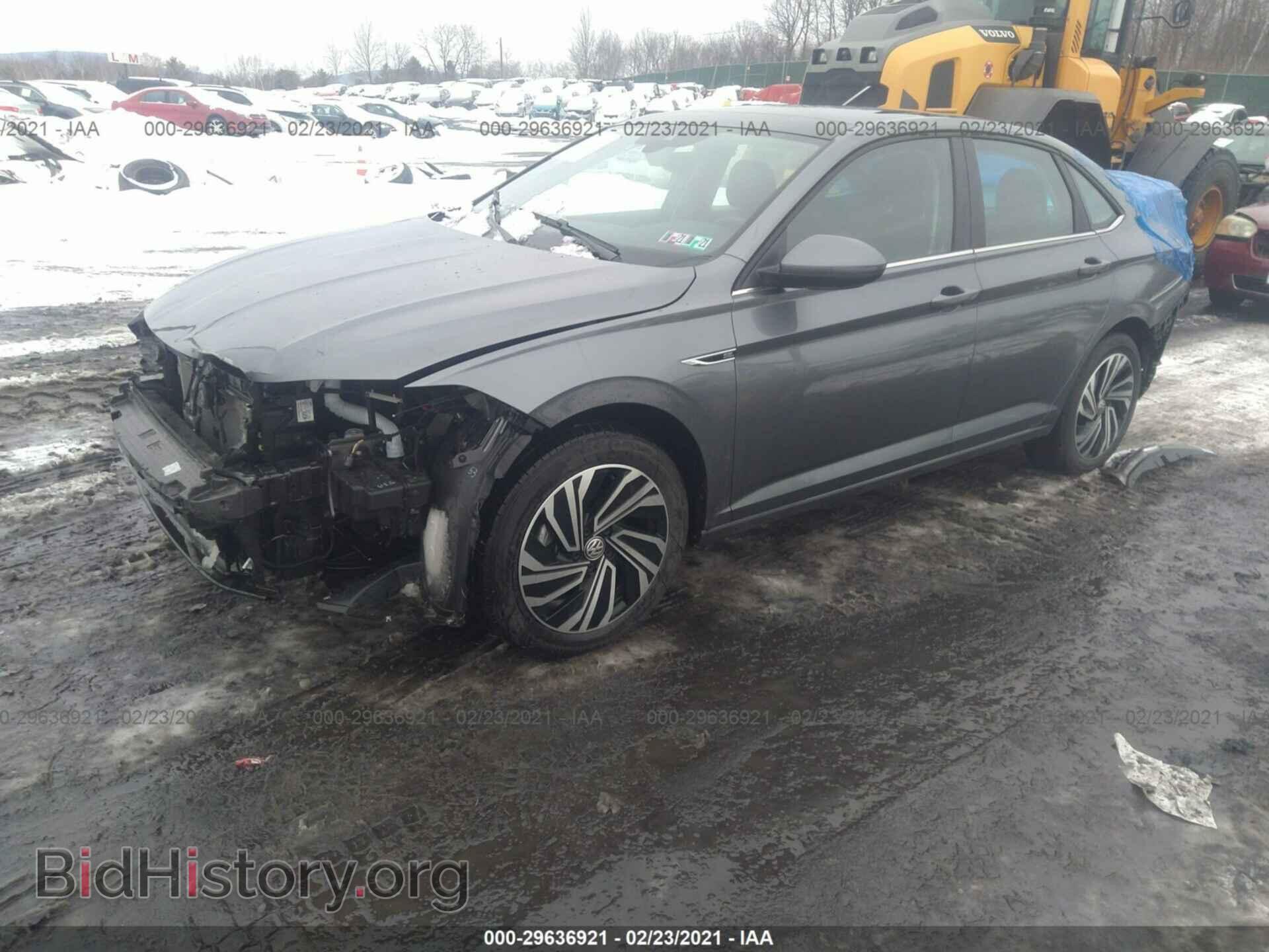 2020 VOLKSWAGEN JETTA - VIN: 3VWEB7BU4LM020033 - Фото 2