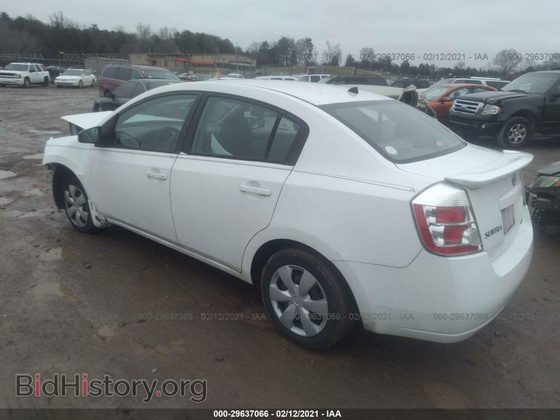 2008 NISSAN SENTRA - VIN: 3N1AB61E68L687773 - Фото 3