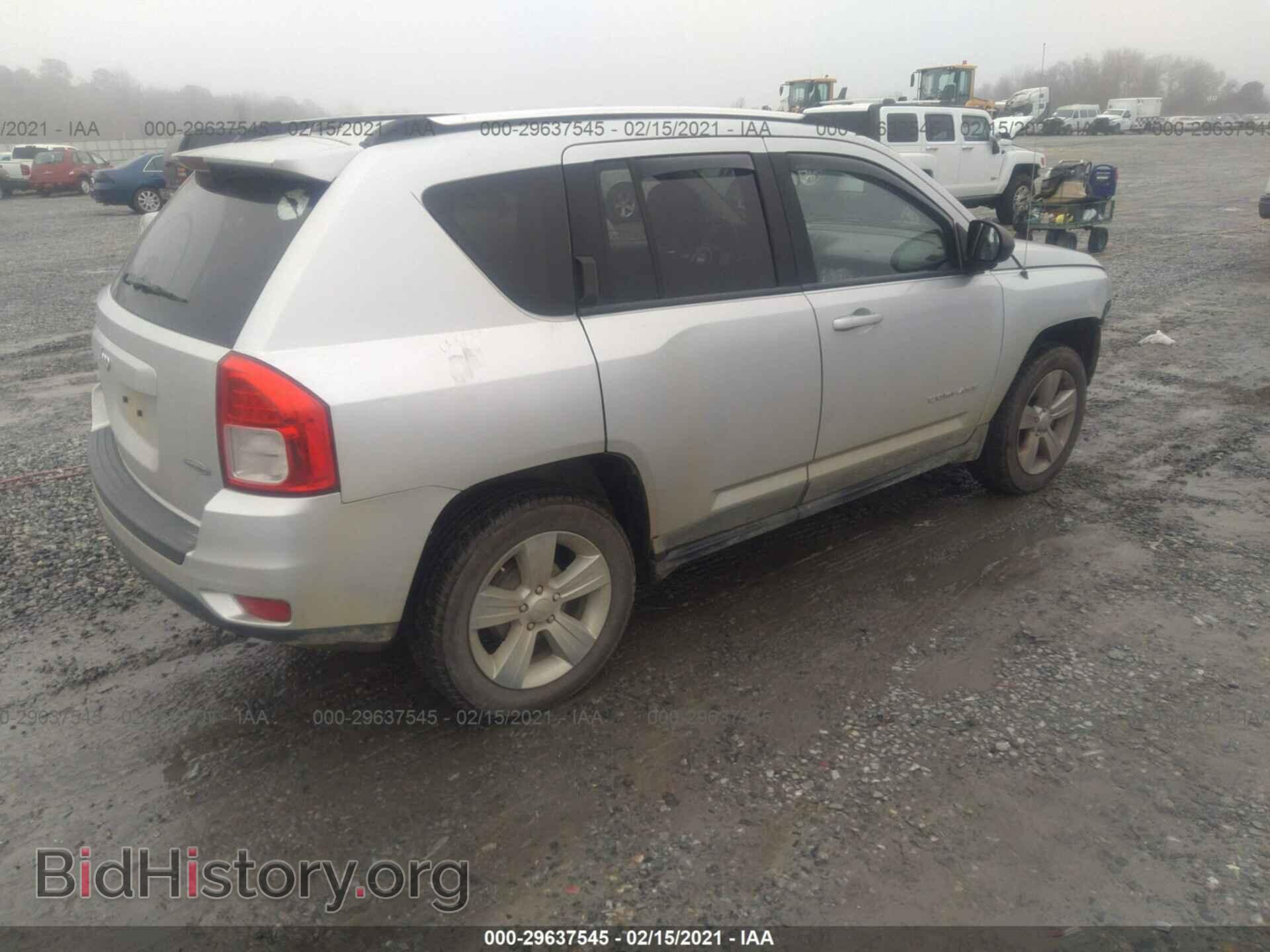 2011 JEEP COMPASS - VIN: 1J4NT1FA5BD288901 - Фото 4