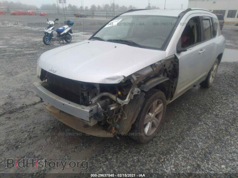 2011 Jeep COMPASS (VIN 1J4NT1FA5BD288901) — фото 6 из 11