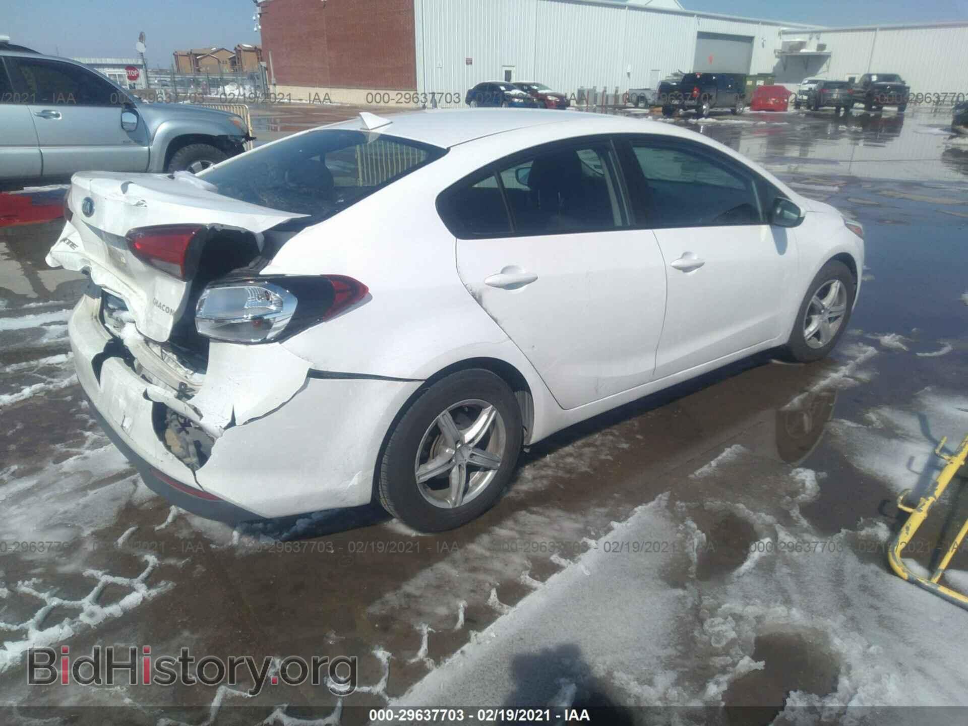 2017 KIA FORTE - VIN: 3KPFL4A77HE018048 - Photo 4