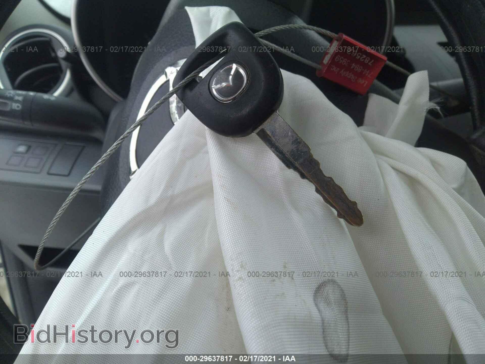 2011 MAZDA MAZDA3 - VIN: JM1BL1UF8B1409073 - Фото 11